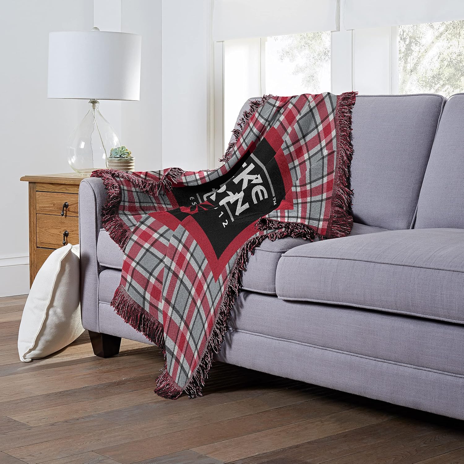 Northwest NCAA Unisex-Adult Woven Jacquard Throw Blanket