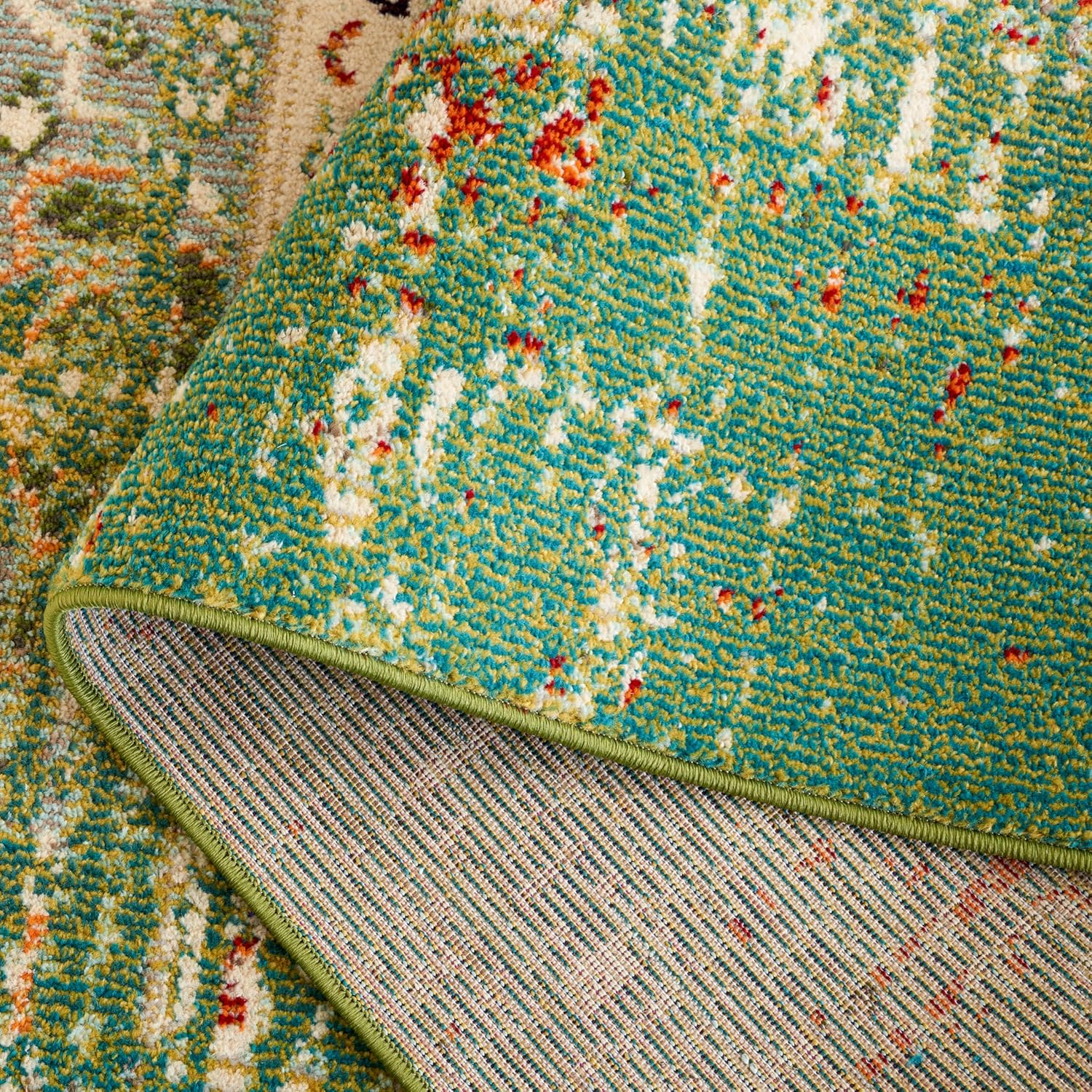 SAFAVIEH Monaco Collection Area Rug - 5'1" x 7'6", Sage & Rust, Boho Distressed Design, Non-Shedding & Easy Care, Ideal for High Traffic Areas in Living Room, Bedroom, Dining (MNC208W-5)