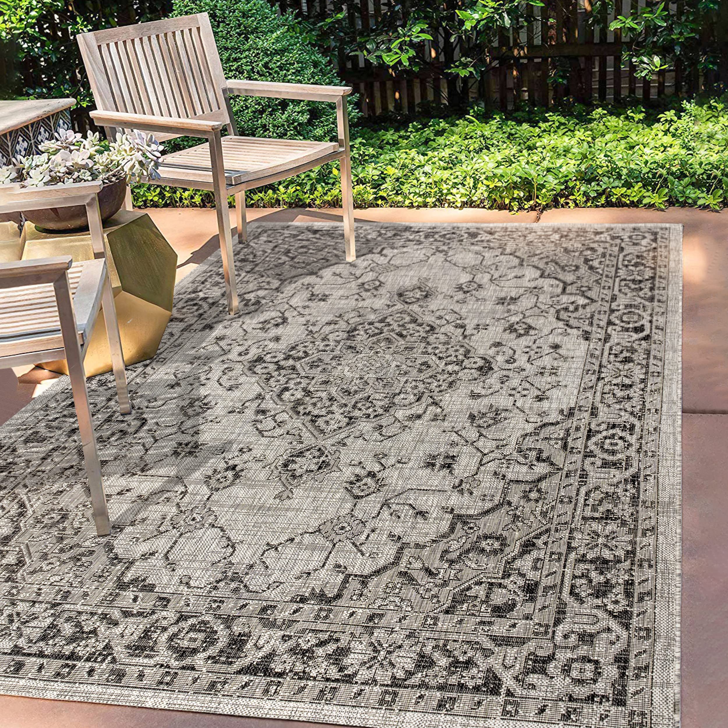 JONATHAN Y SMB102D-8 Rozetta Boho Medallion Textured Weave Indoor Outdoor Area -Rug Coastal Bohemian Rustic Glam Easy -Cleaning Bedroom Kitchen Backyard Patio Non Shedding, 8 X 10, Gray/Black