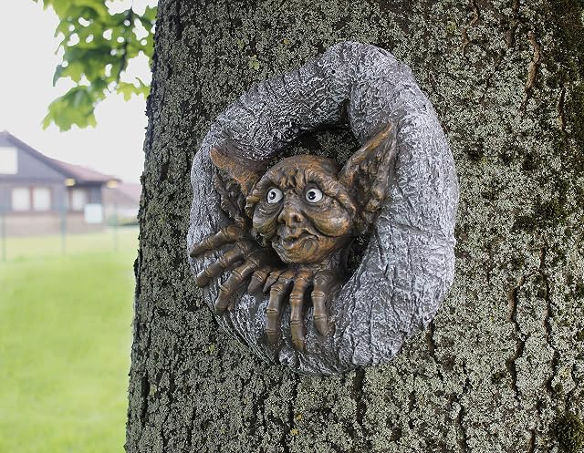 Garden Mile Novelty Goblin Tree Peeker Garden Ornaments - Ogre Face Resin Outdoor Tree Hugger Wall Art - Weatherproof Wall Mounted Statues and Sculptures Fairy Garden Indoor Outdoor Garden Decorations