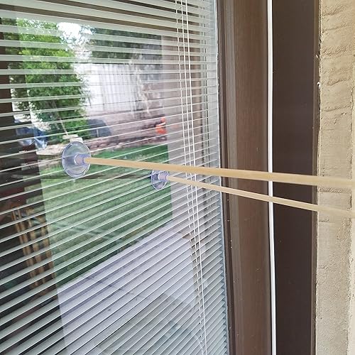 Miniatura 3 de Adventure Awaits - Juego de 2 arcos y flechas de madera hechos a mano, 10 flechas de madera con ventosas, para juegos en interiores y exteriores