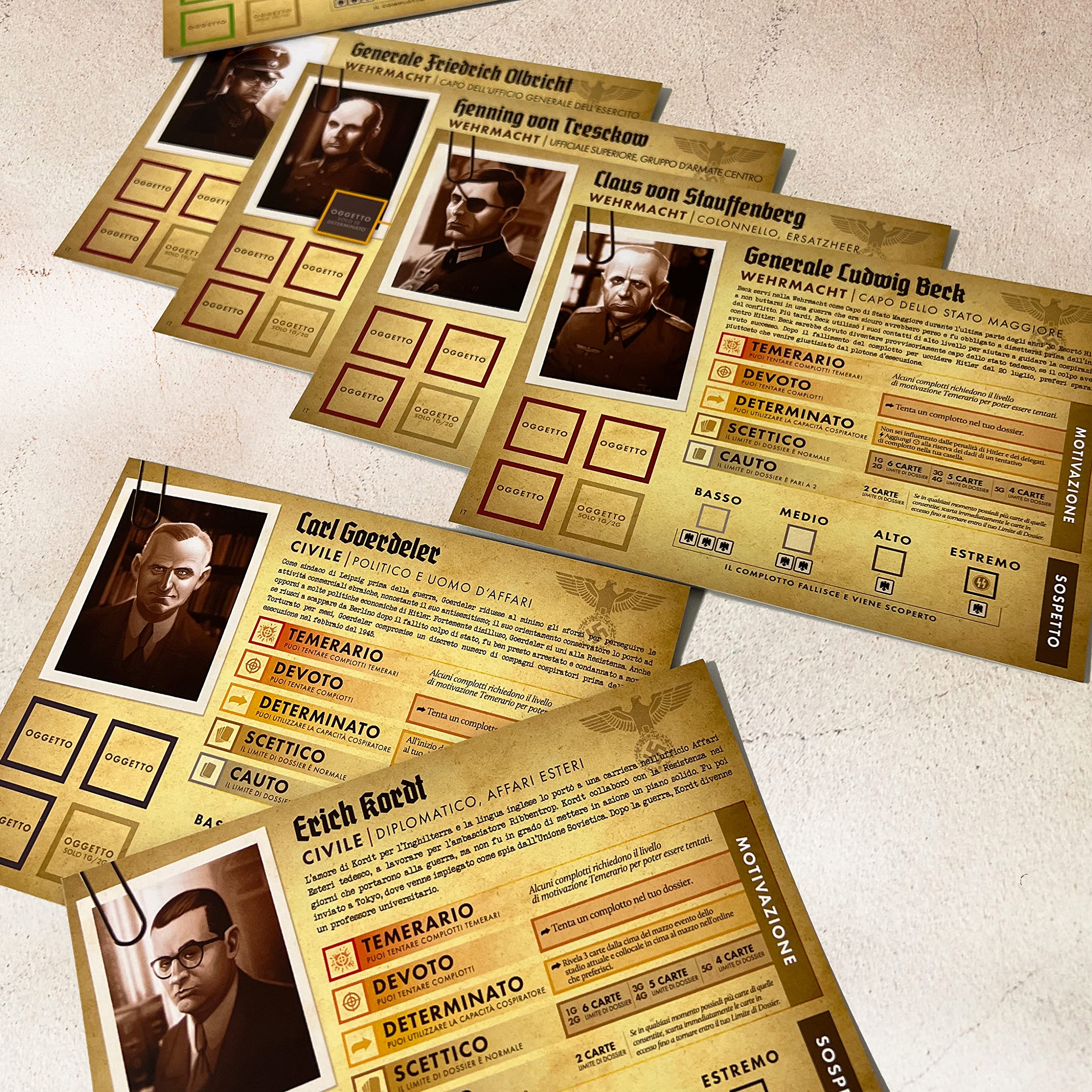 Asmodee - Black Orchestra - Gioco da Tavolo, 1-5 Giocatori, 14+ Anni, Edizione in Italiano