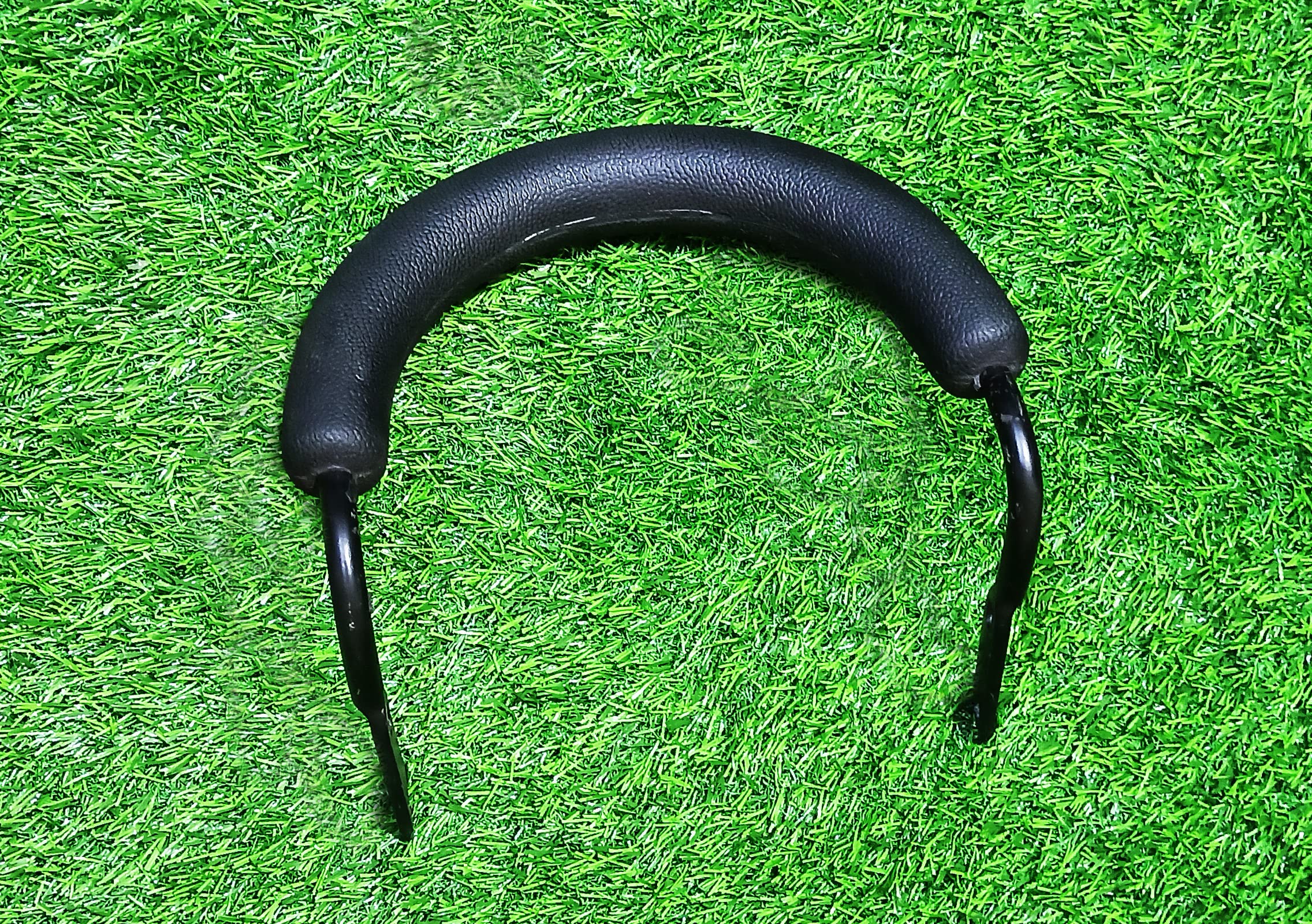 SK9 Single Rod Rubber Back Rest R.OYAL E.NFIELD. Classic,Electra,Twin Spark AMADE in India