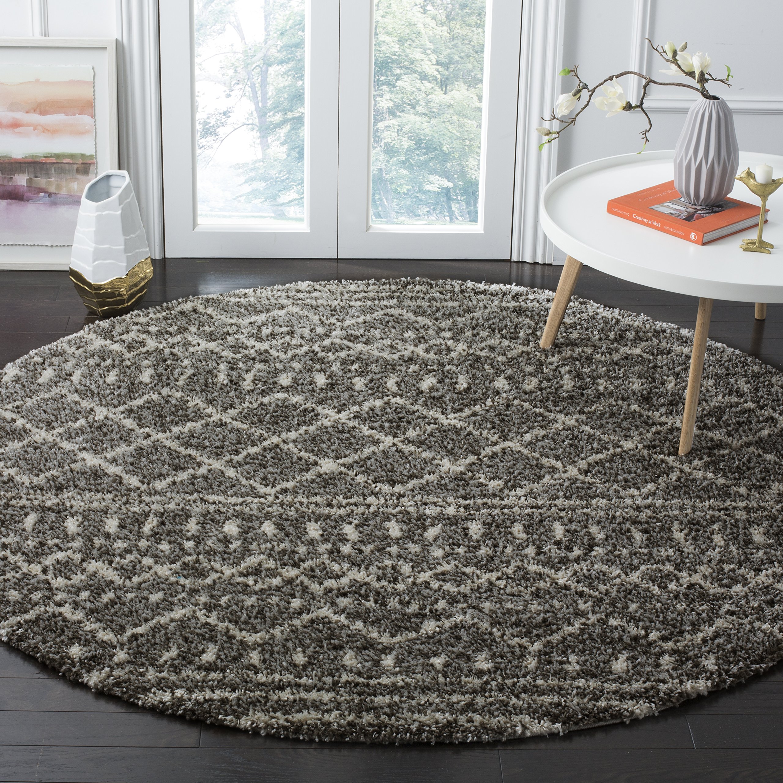 SAFAVIEH Arizona Shag Collection Area Rug - 3'2" Round, Brown &amp; Ivory, Moroccan Boho Design, Non-Shedding &amp; Easy to Clean, Ideal for Living Room, Bedroom, Dining Space (ASG741B)
