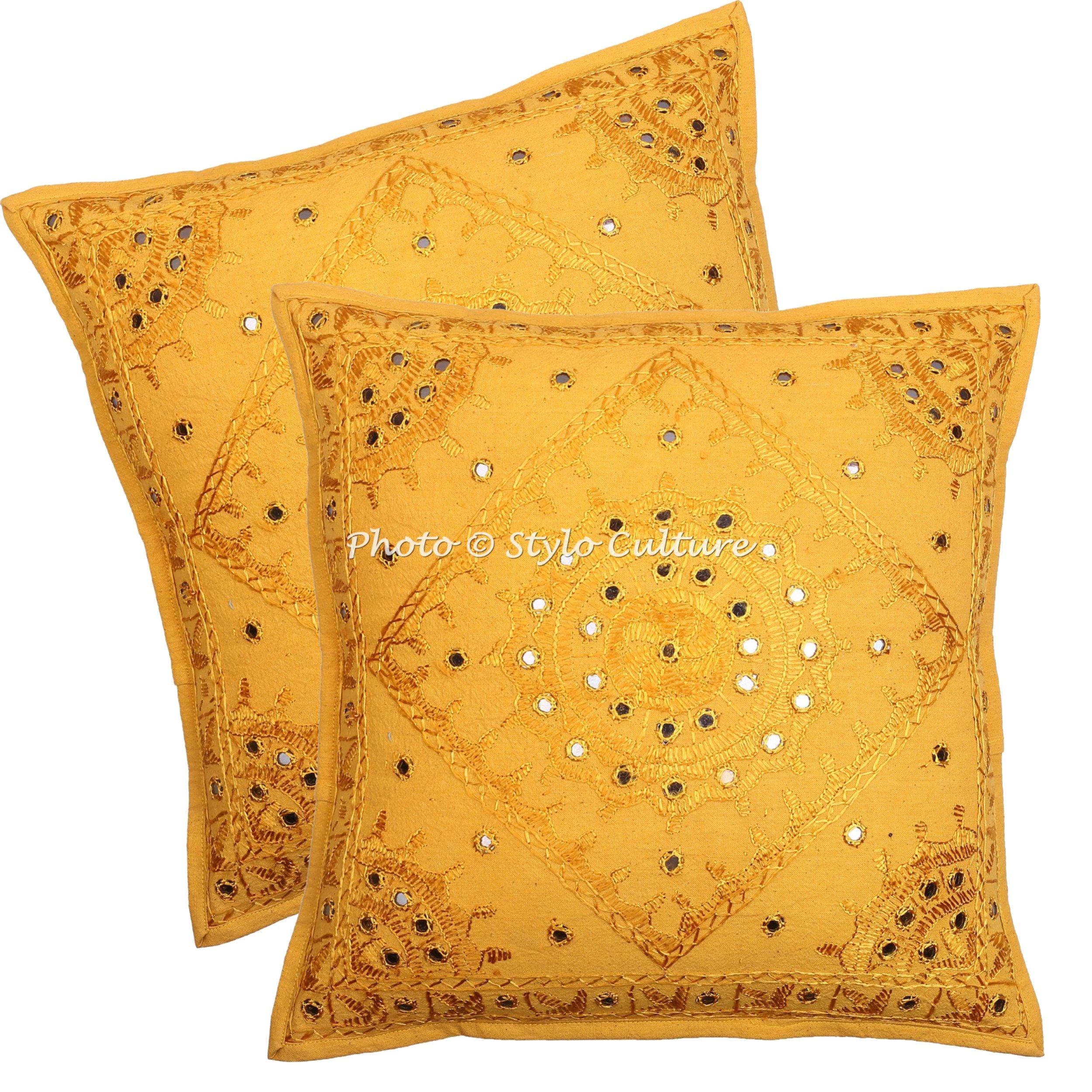 Housse de coussin indienne jaune mangue 60x60 brodée main en coton bohème chic (Lot de 2)