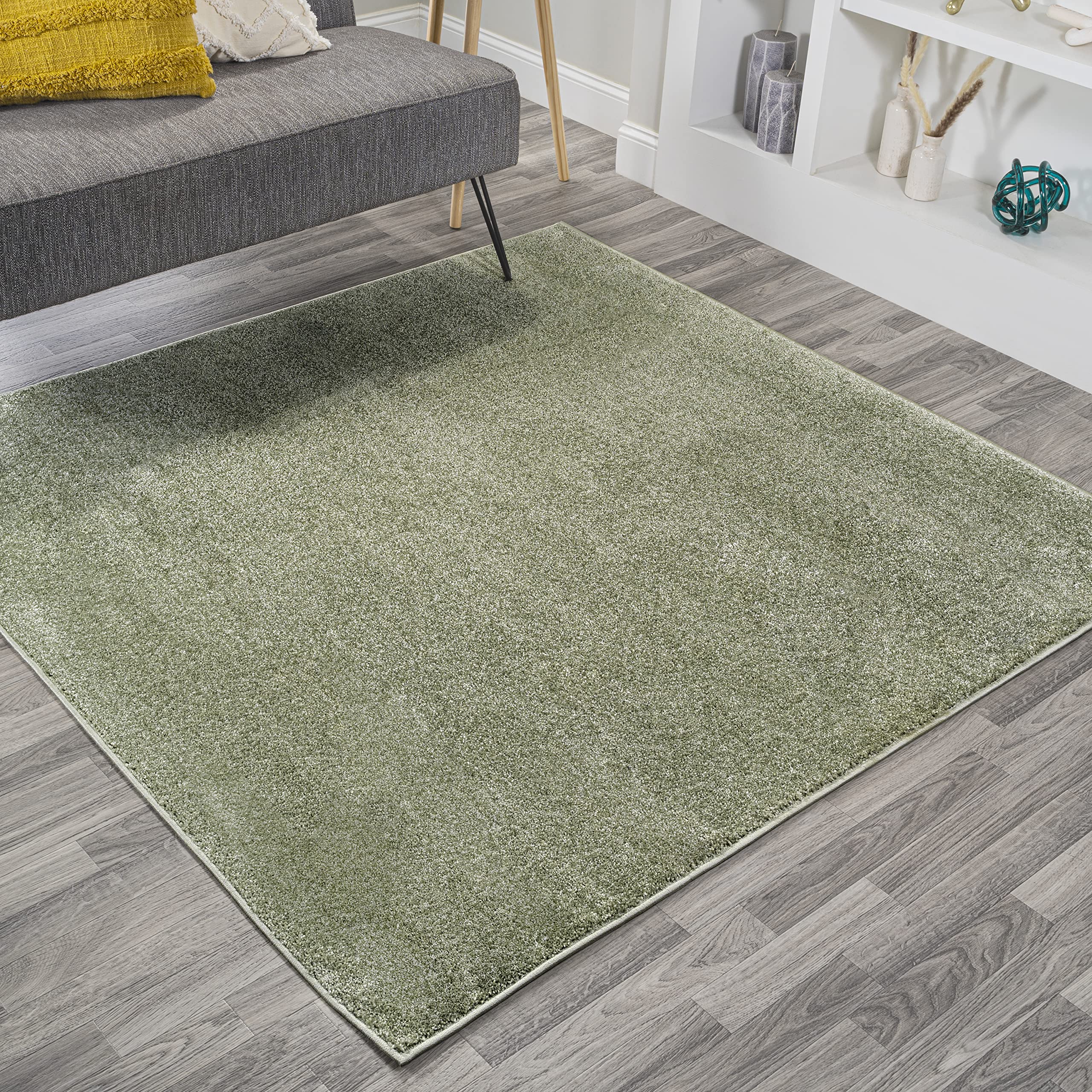 JONATHAN Y SEU100O-6SQ Haze Solid Low-Pile Indoor Area Rug, Coastal, Bohemian, Minimalist, Classic, Casual for Bedroom,Kitchen,Living Room,Non Shedding,Easy-Washing, Green, 6' Square
