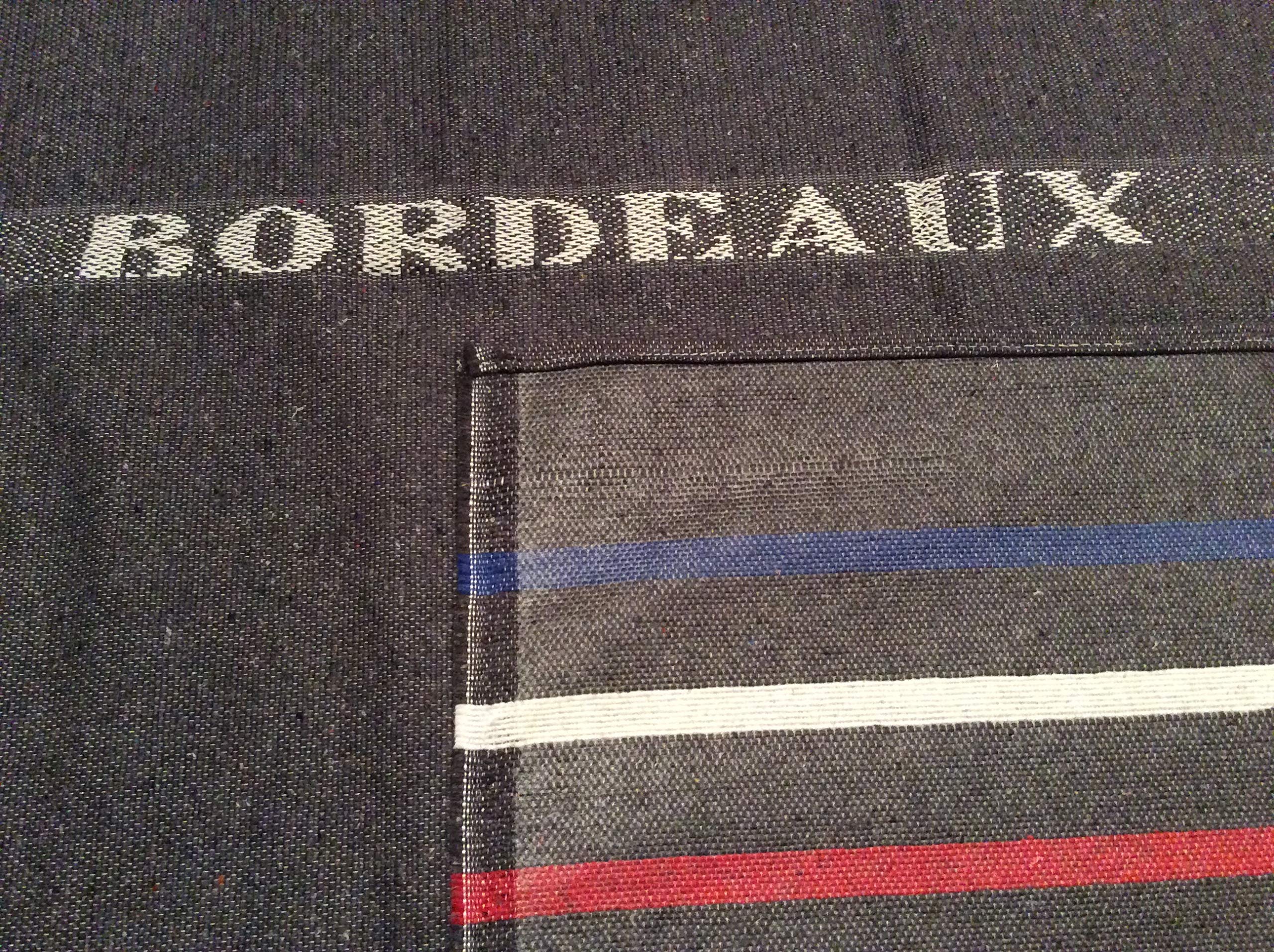 Picnic Indoor/Outdoor Oversized Multi-Use Blanket, Bordeaux