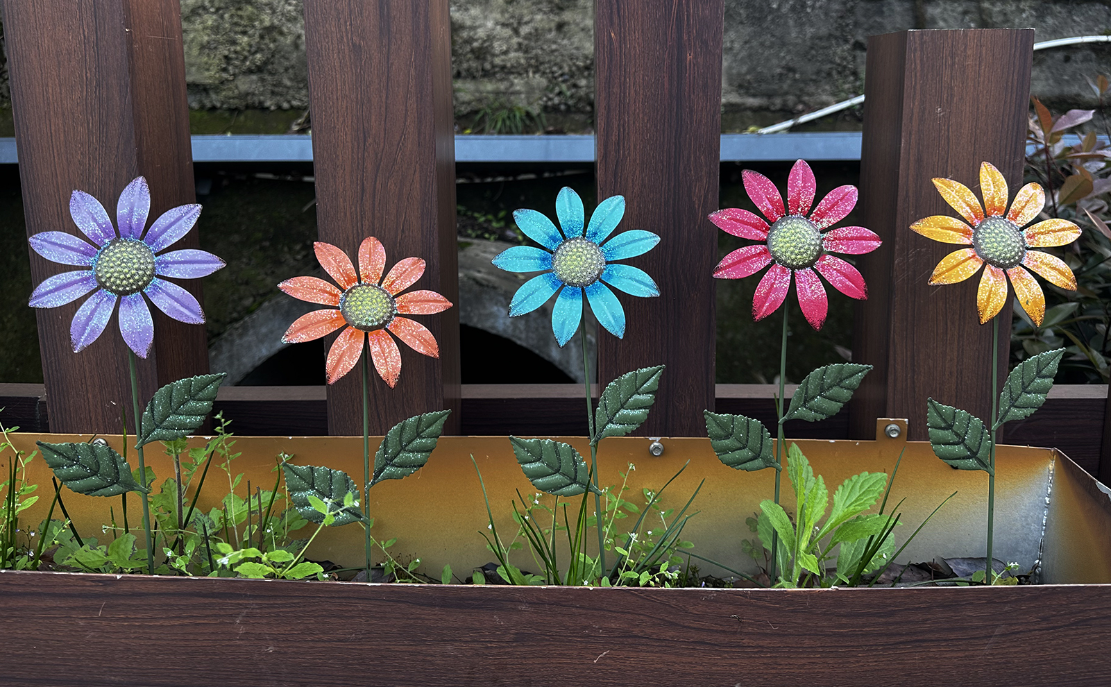 Amazon.com: HUTHDAK Metal Flowers for Outside,5 Pack 16.15