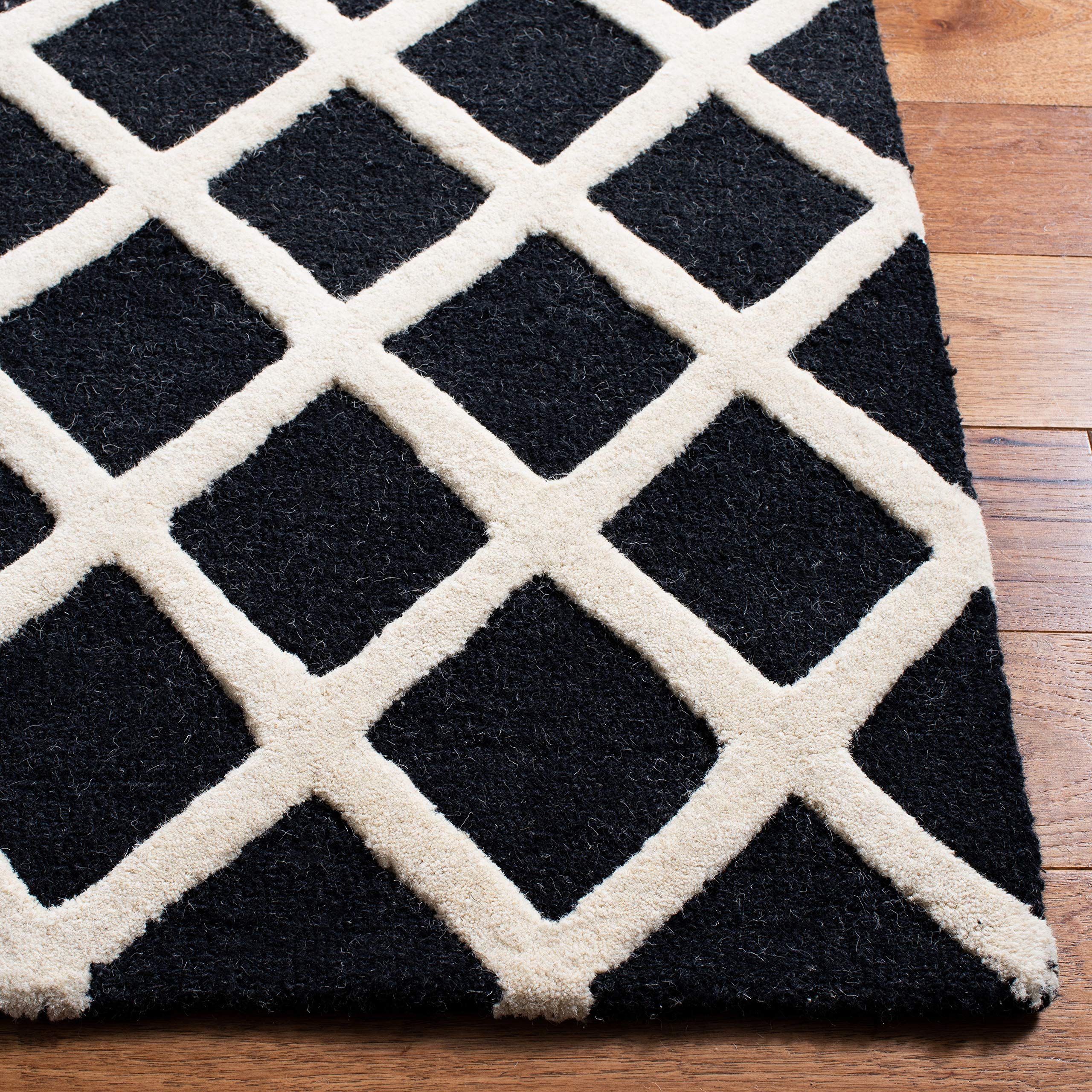 Safavieh Tapis d'intérieur, 4 pi x 6 pi, Cambridge Derek, ivoire / noir
