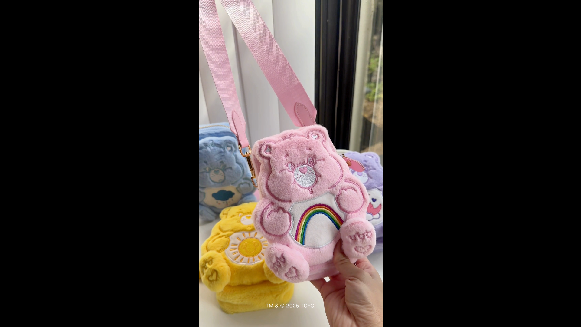 Amazon.com: Sonix x Care Bears Plush Phone Pouch - Fuzzy Crossbody