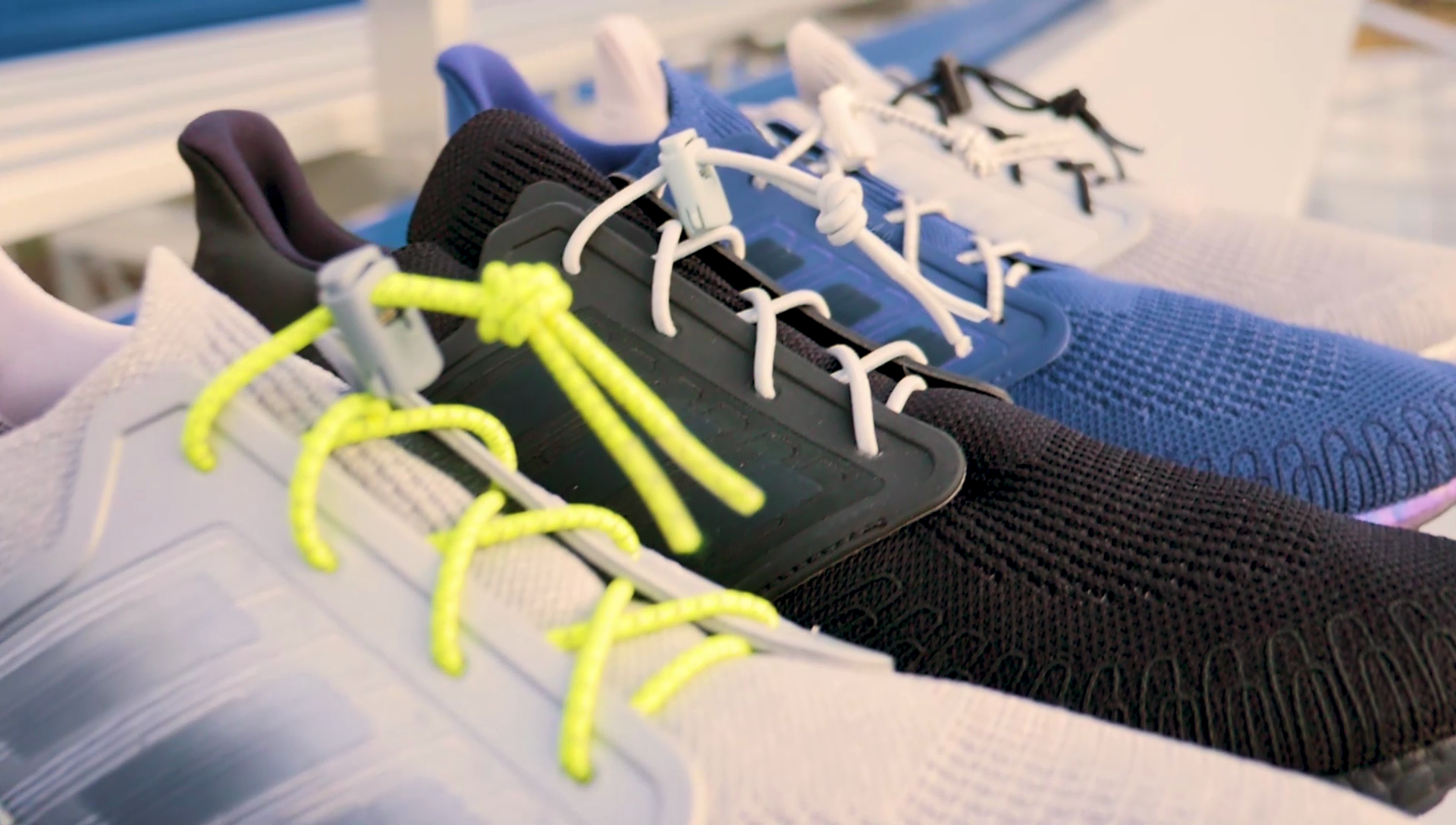 (中古美品)Udog Tensione + colored LACES 中古美品)Udog Tensione + colored LACES - メルカリ