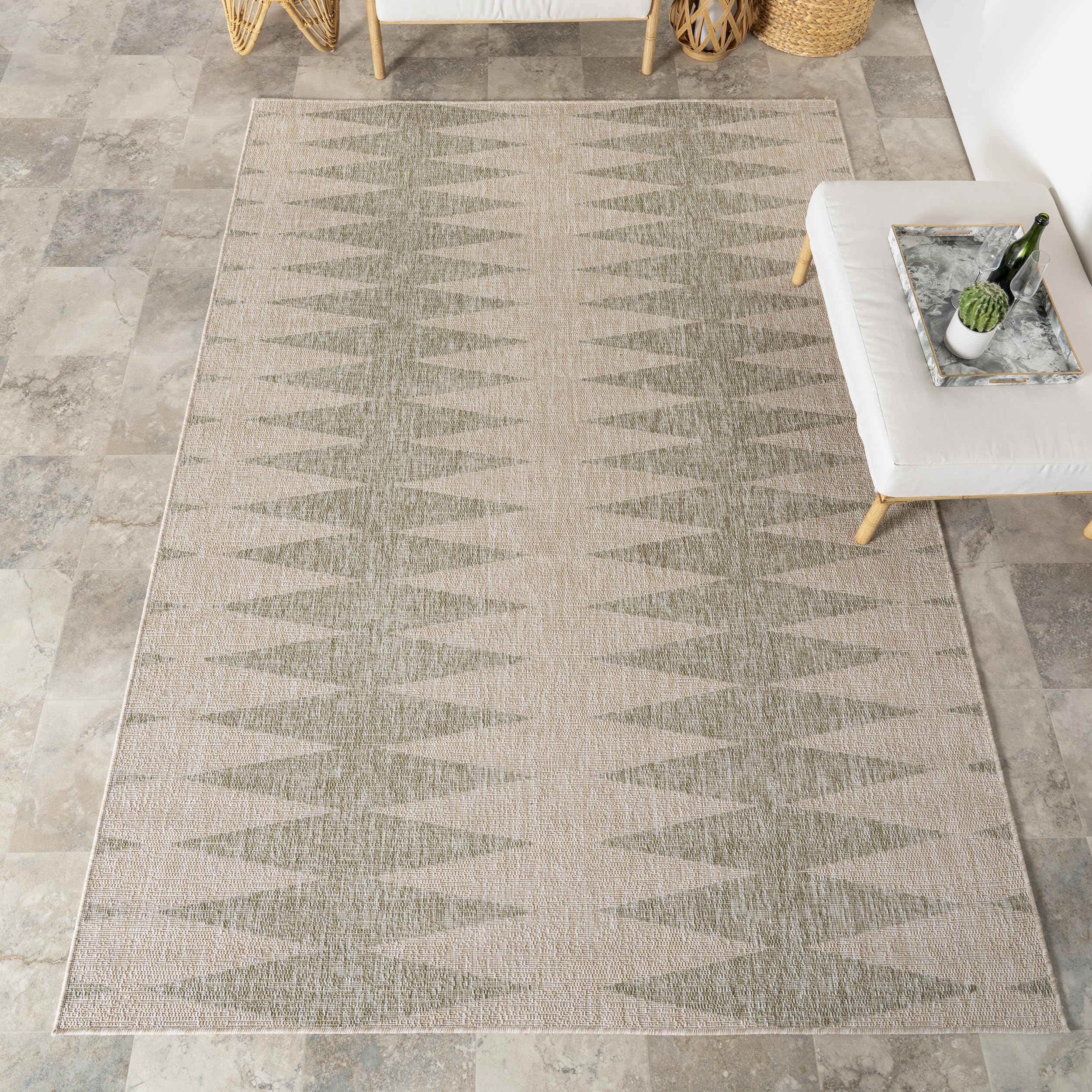 nuLOOM Upgraded Performance Outdoor Rug Philipa