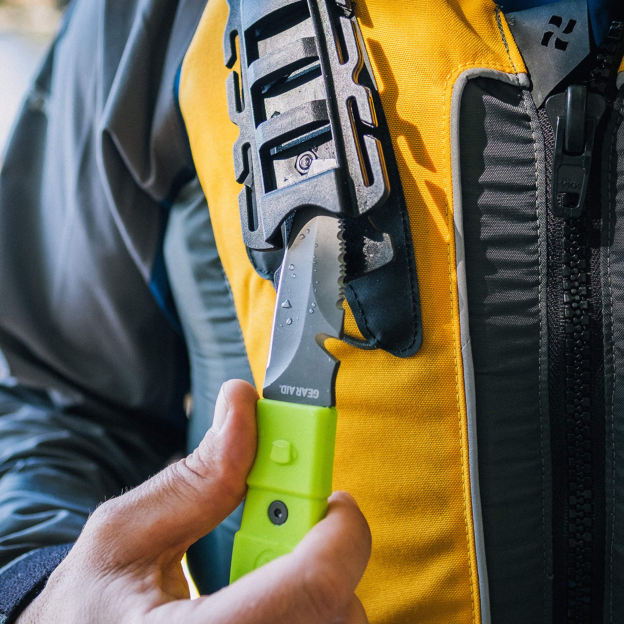 Gear Aid AKUA Paddle/Dive Knife Green