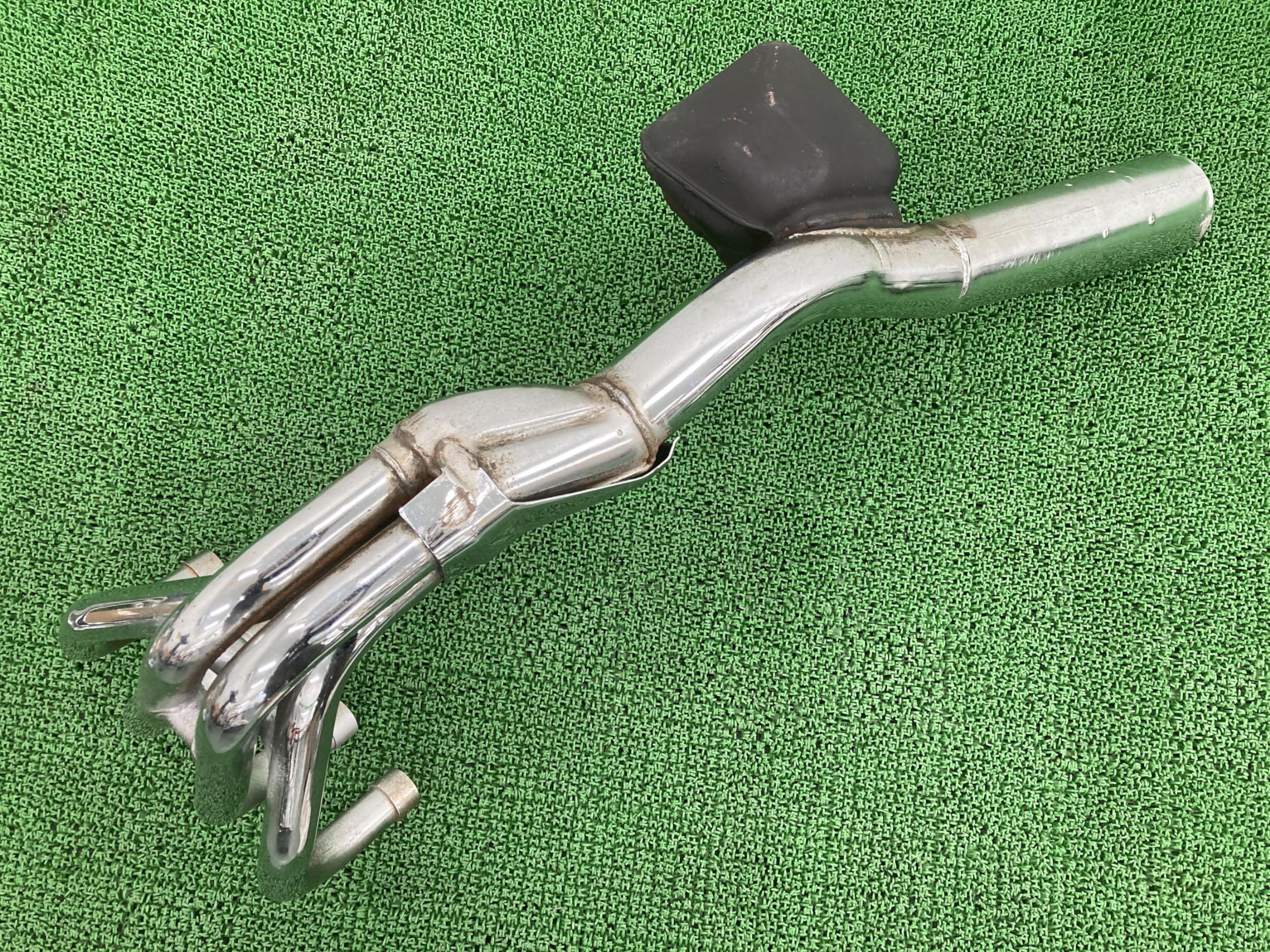 ゼファー400純正マフラー本体 KHI K 227 カワサキ（Kawasaki） ゼファー400 マフラー K227 純正 中古 バイク