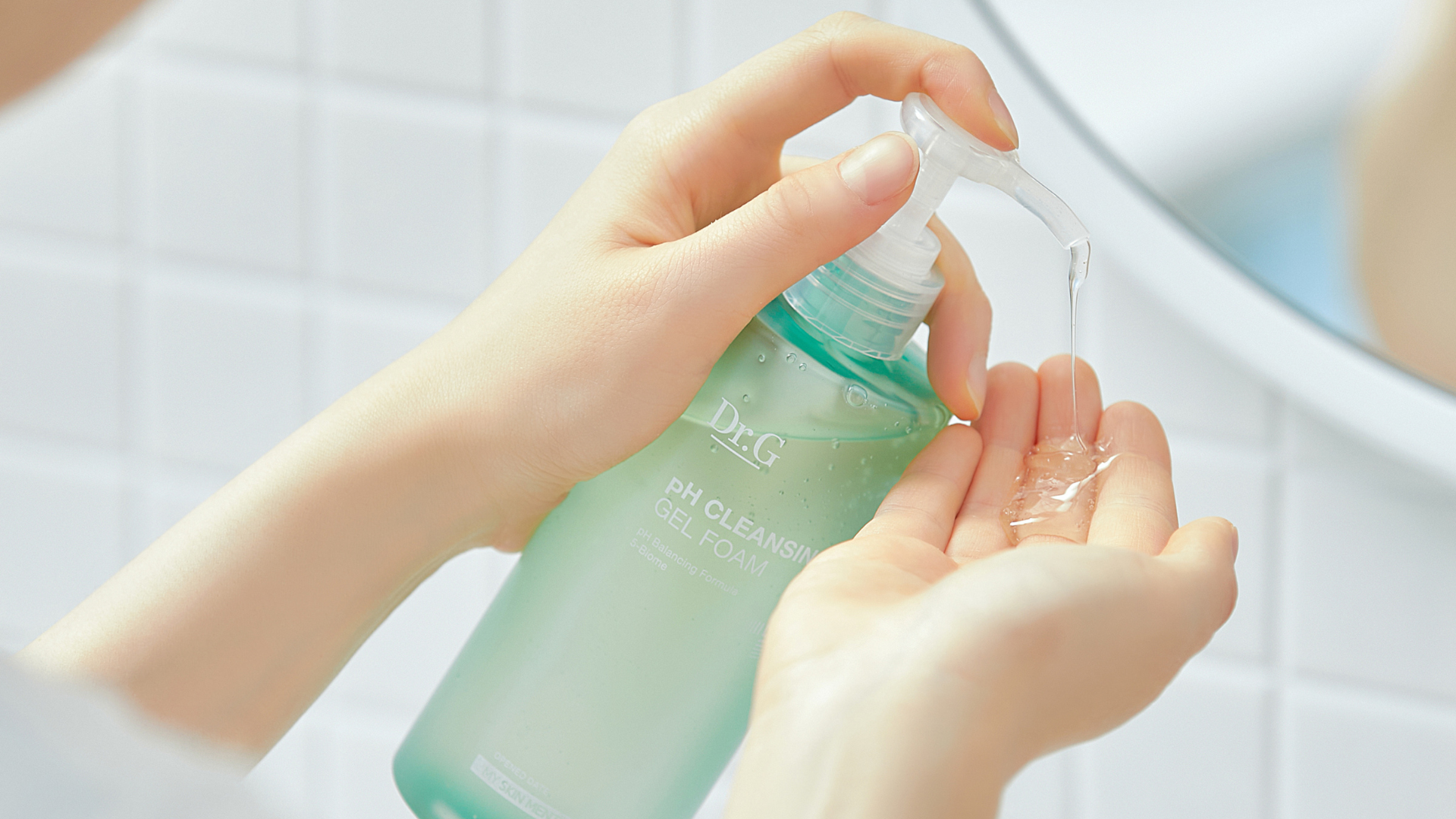 Amazon.com: Dr.G pH Cleansing Gel Foam - Everyday Gentle Face