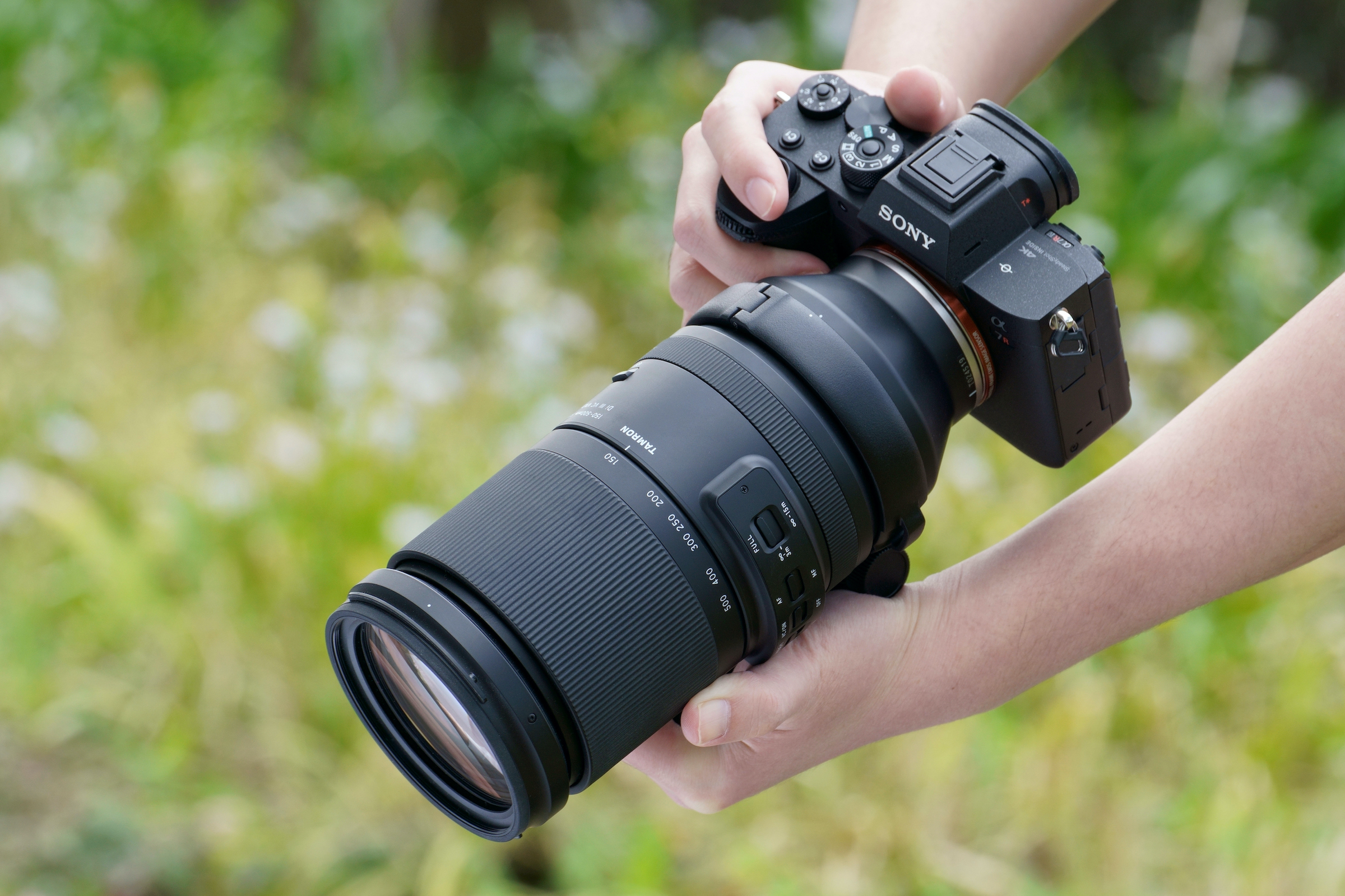 Amazon.com : Tamron 150-500mm f/5-6.7 Di III VC VXD Lens for Full 
