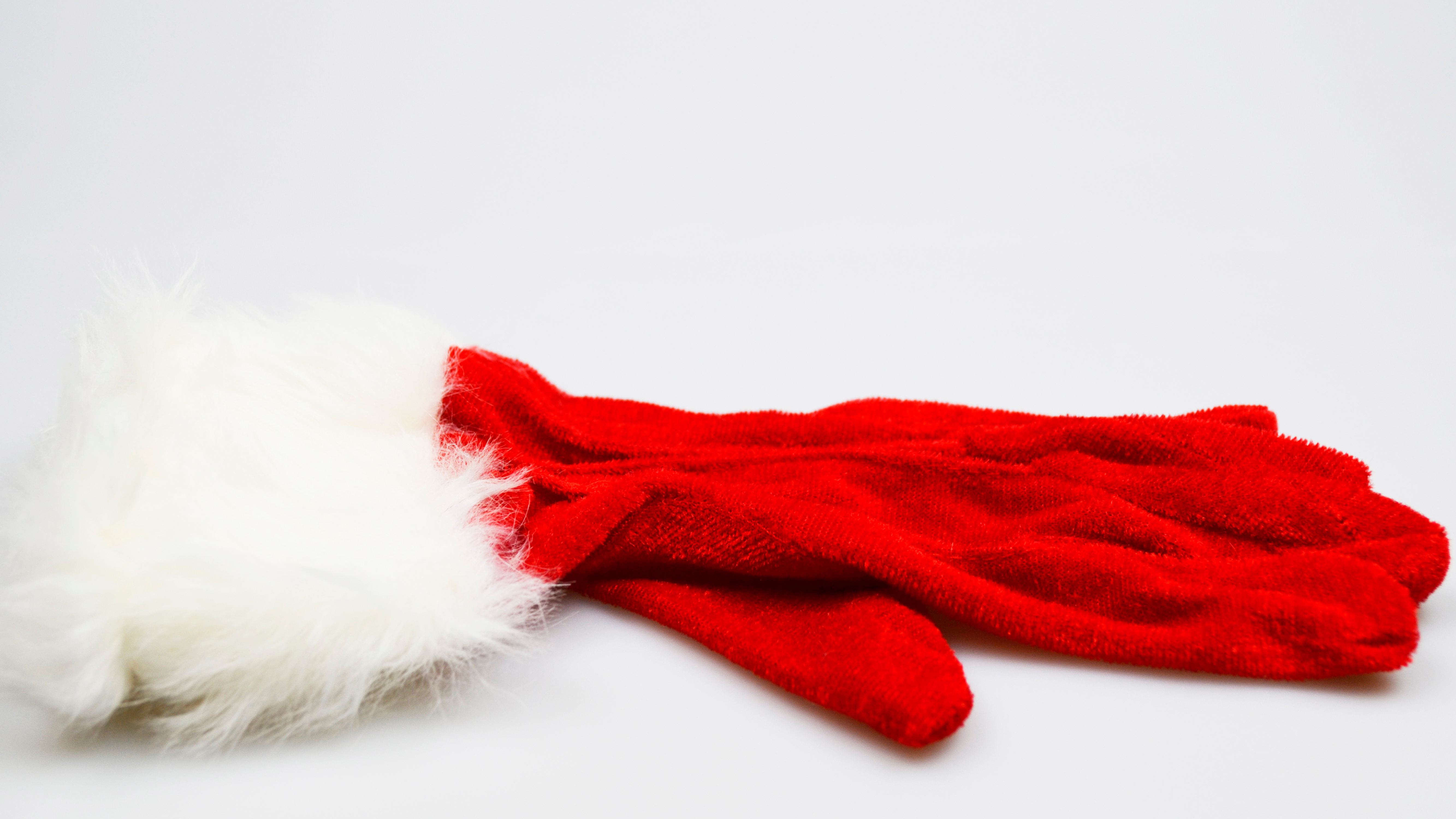 Amazon.com: Skeleteen Red Fur Costume Gloves - Red Velvet Gloves
