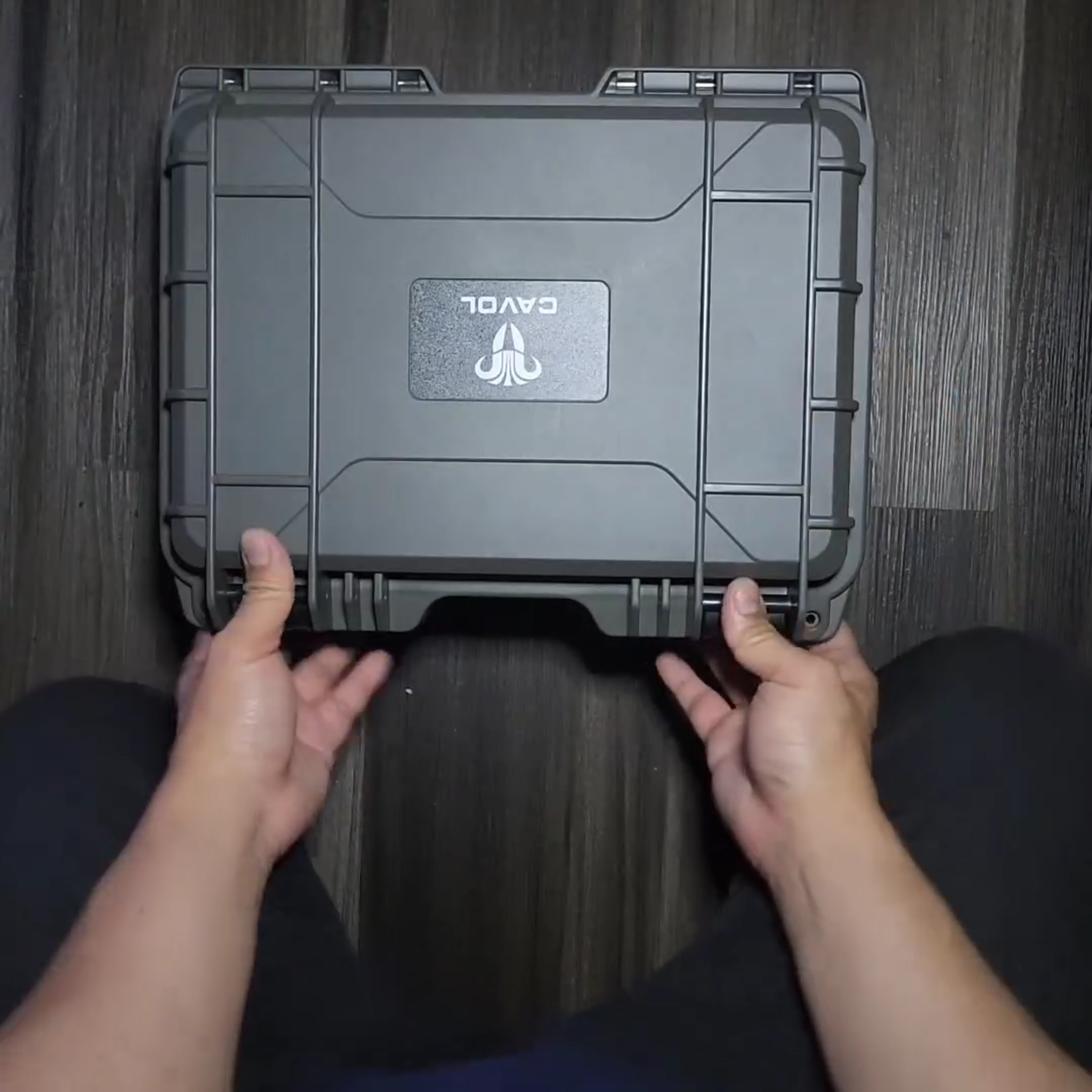 Cavol AC03 Knife Case for 24 Folding Knives Case-IPX7 Waterproof