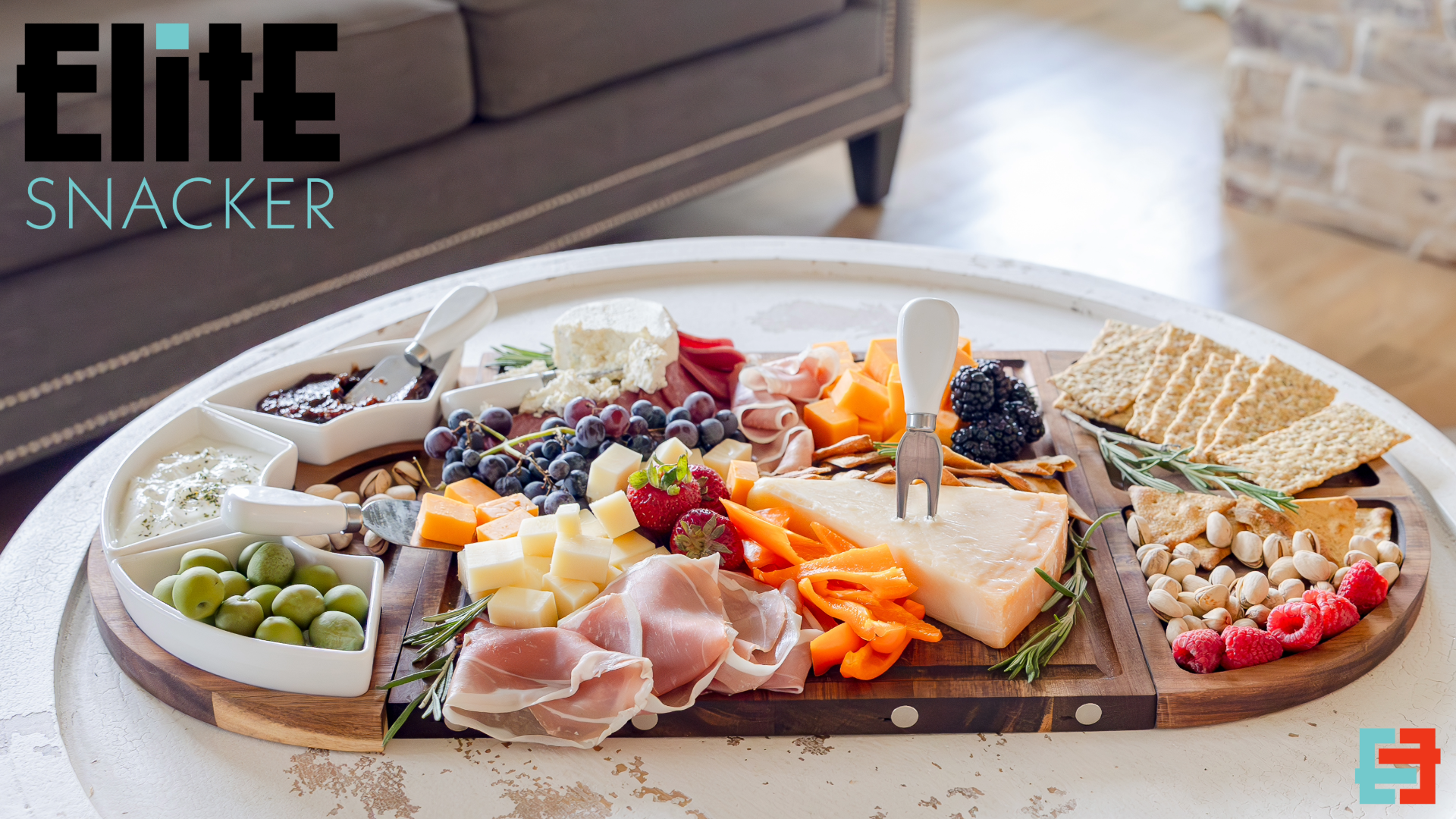 Entertain in style with this deluxe cheese and charcuterie  Deluxe charcuterie, cheeseboard Platter Set - Brown main image 2