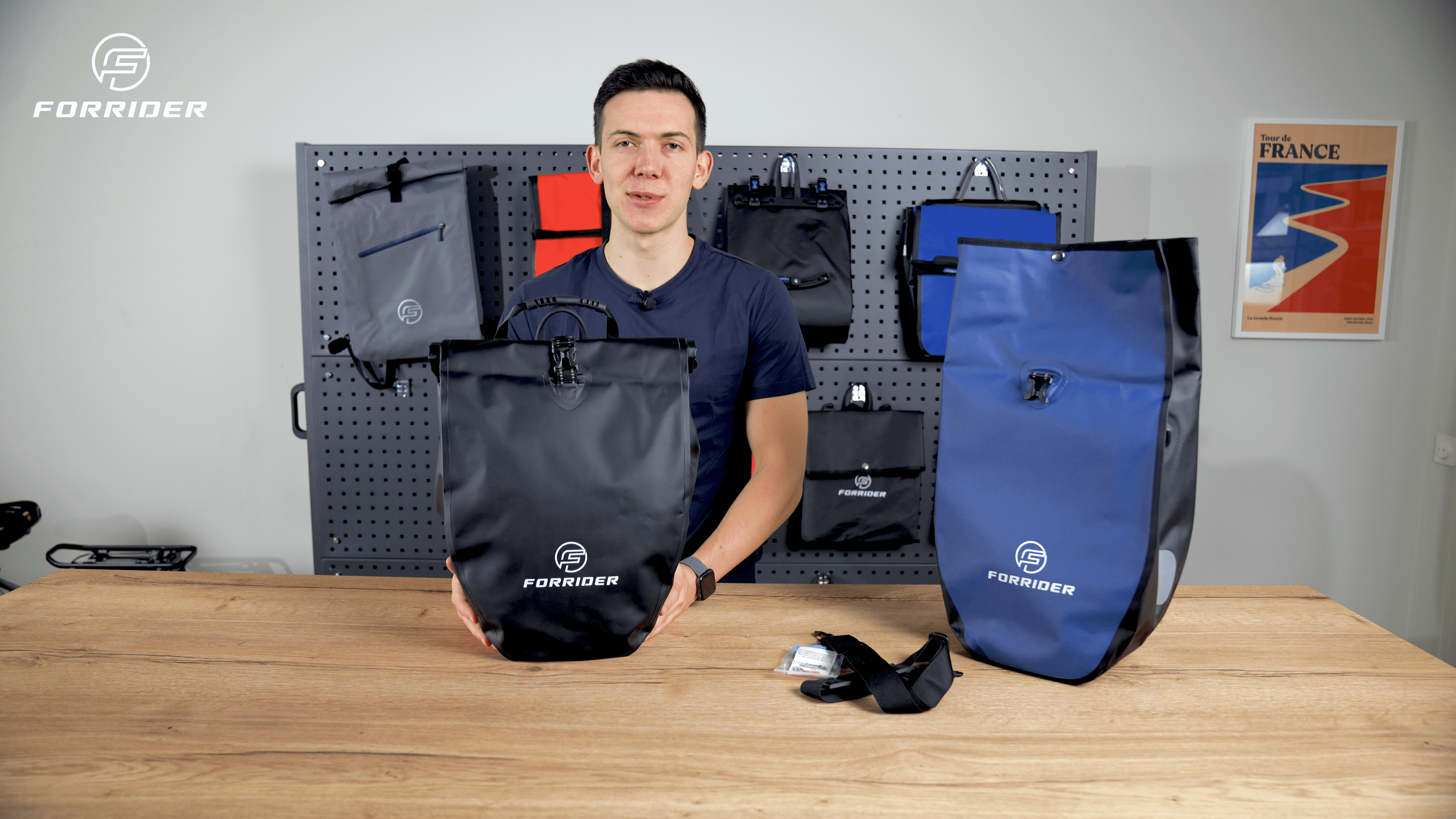 Forrider Fahrradtasche Wasserdicht fr Gepcktrger [25L] mit Schultergurt  & Reflektoren | Fahrrad Gepcktrgertasche | E-Bike & Fahrrad Tasche  Fahrradtaschen Gepcktrger Tasche hinten (Schwarz) : Amazon.de: Sport &  Freizeit
