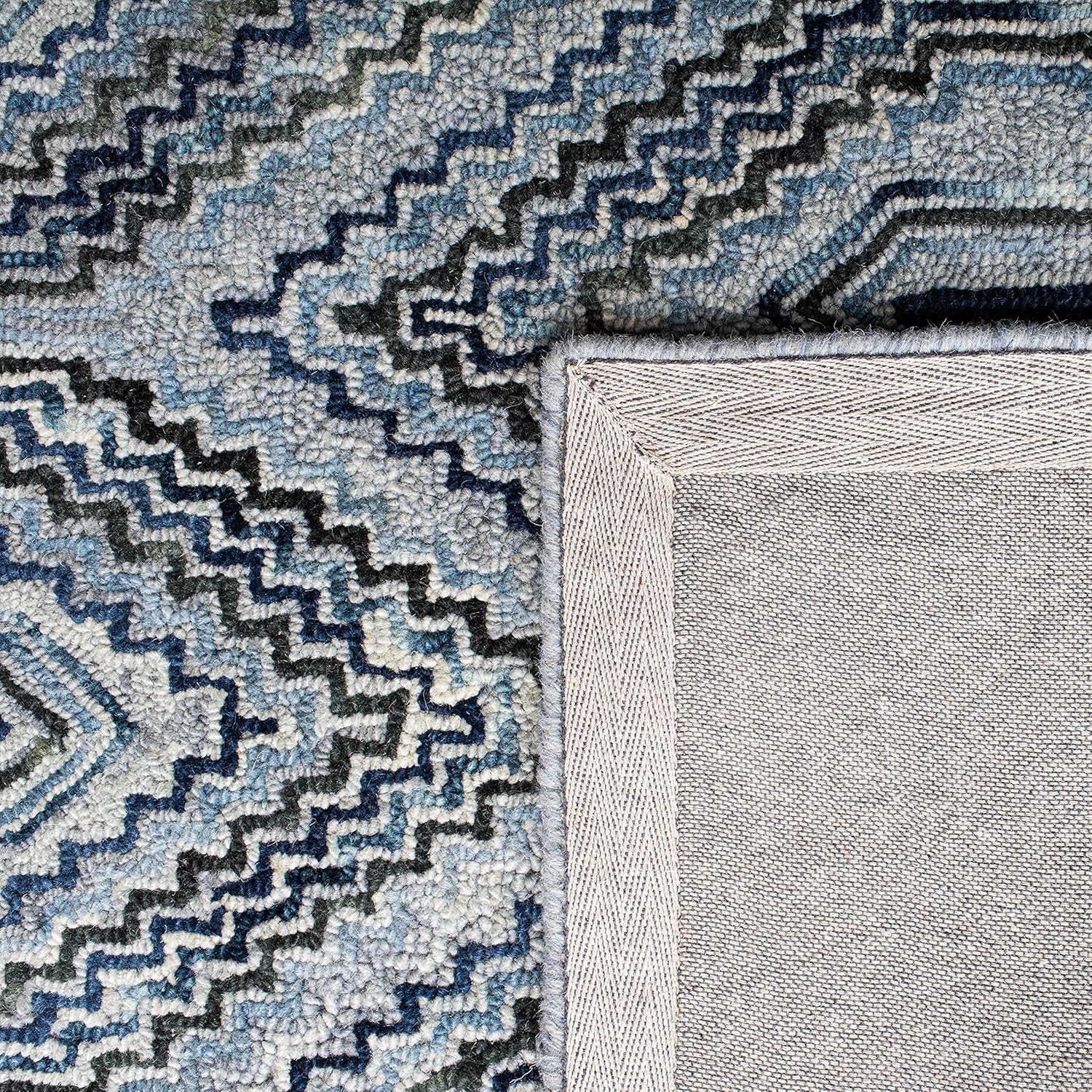 SAFAVIEH Aspen Collection 2' x 3' Grey/Blue APN823F Handmade Boho Wool Entryway Living Room Foyer Bedroom Accent Rug