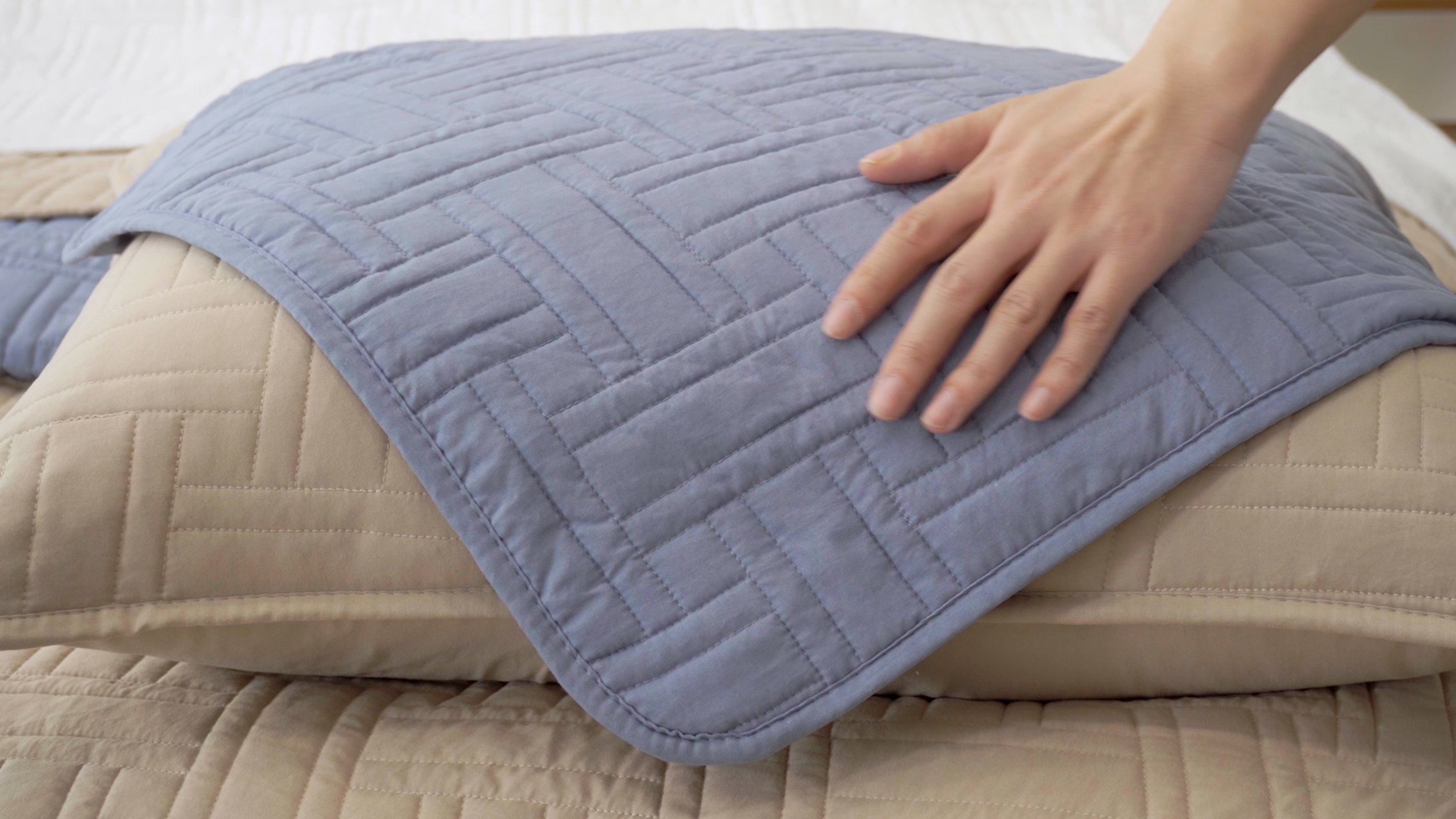 Amazon.com: California Oversized Quilt King Size Bedding Sets with