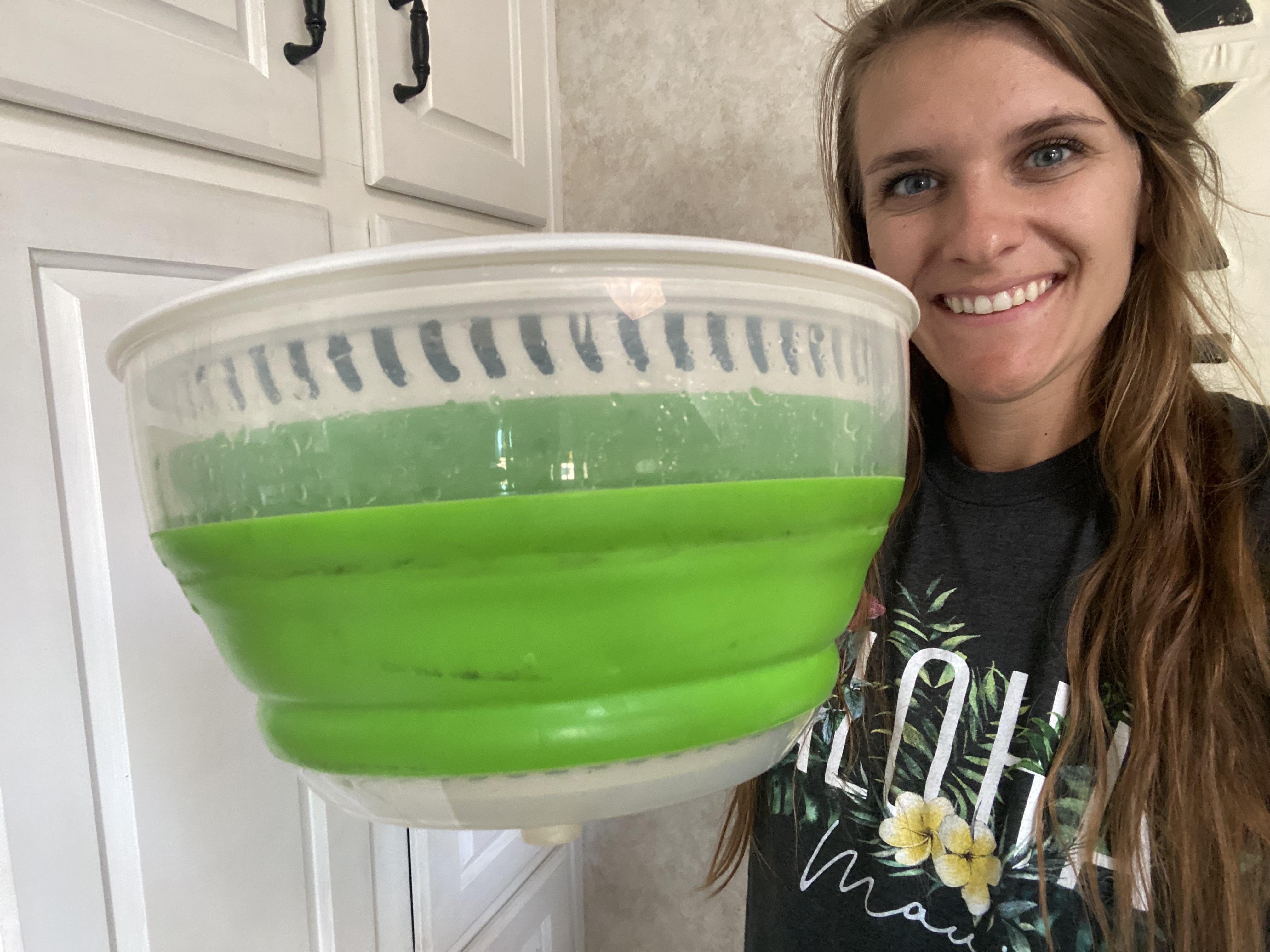 Watch How to use salad spinner on Amazon Live