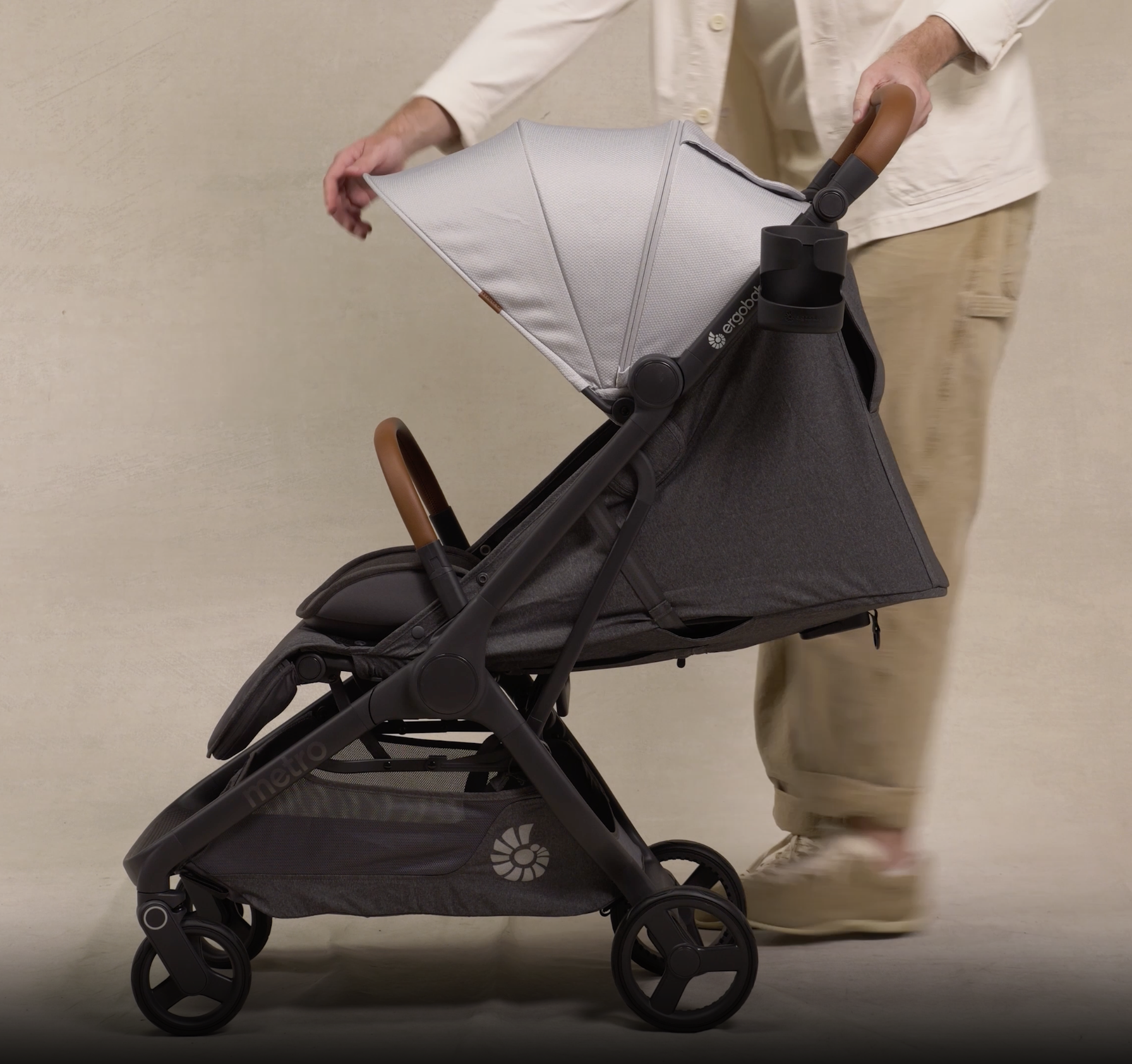 【美品】 ergobaby metro+ DELUXE Metro+ Deluxe Stroller: London Grey | Ergobaby