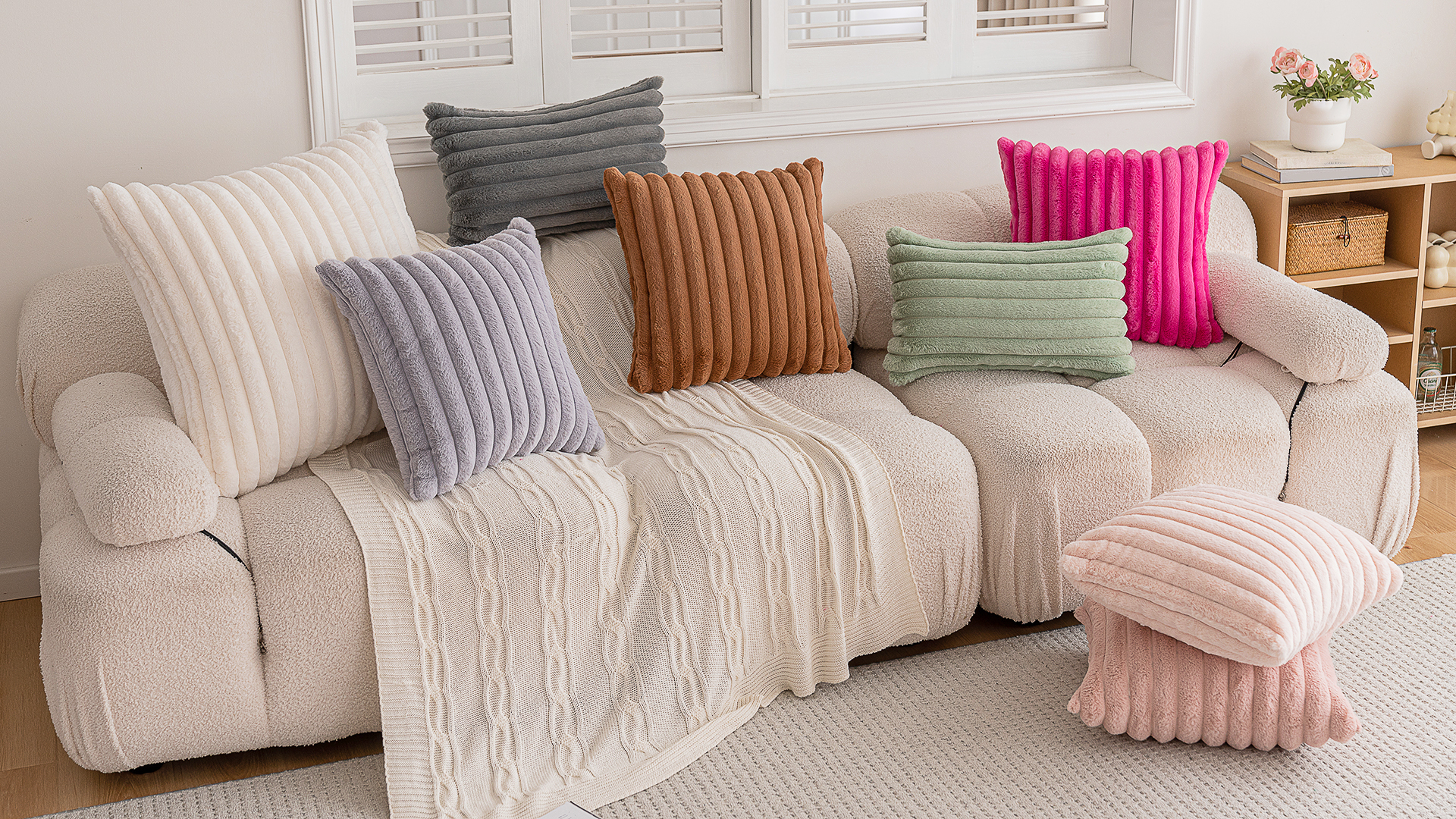 Amazon.com: BAOLIZEGAO Double-Sided Faux Fur Plush Throw Pillow