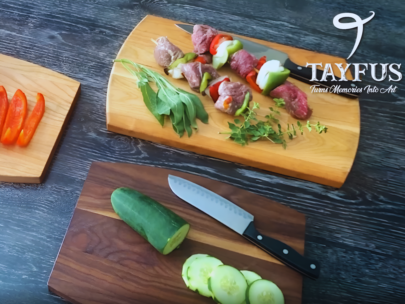 2026 Christmas Cutting Board – Laser Engraved Wooden Holiday Charcuterie Board, Merry Kitchen Décor, Christmas Gift for Family, Friends, Mom, Dad & Housewarming (11.5" X 7.5 Oak Wood Compact)