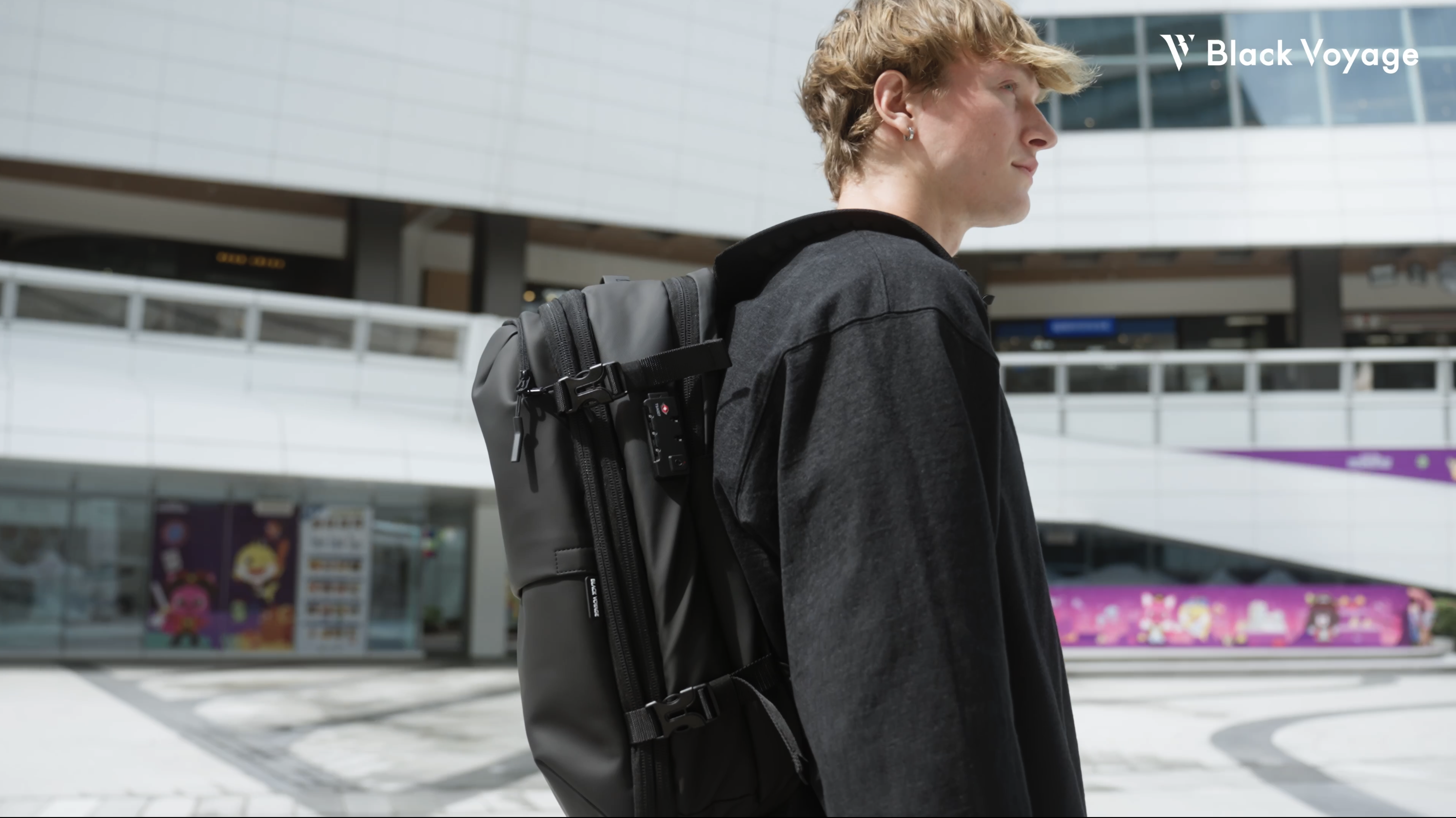 Amazon.com: BlackVoyage Vortex Vacuum Seal Travel Backpack 60L