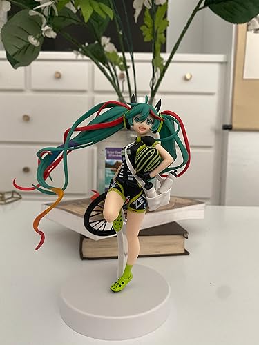 Amazon.co.jp: バンプレスト 初音ミクレーシングver. 「レーシングミク