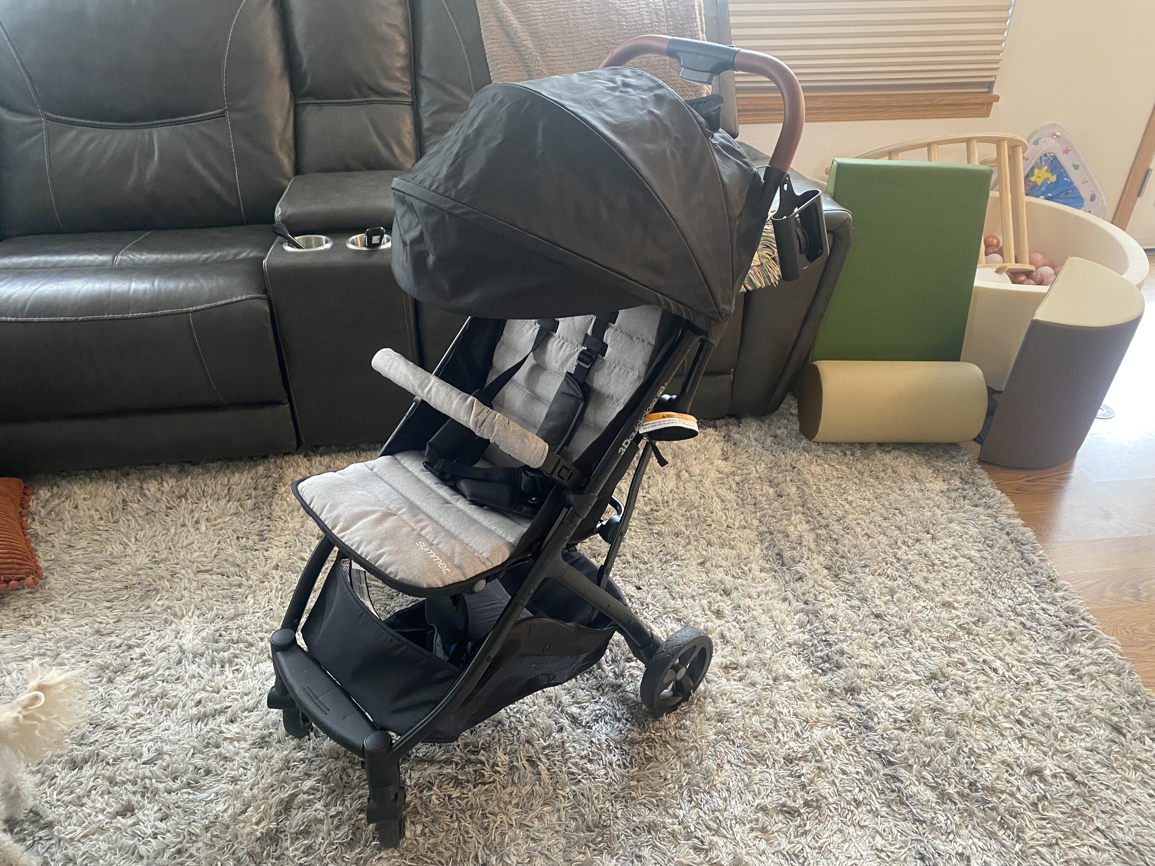 Watch Honest Review of Summer Infant 3D Quick Close Stroller on Amazon Live