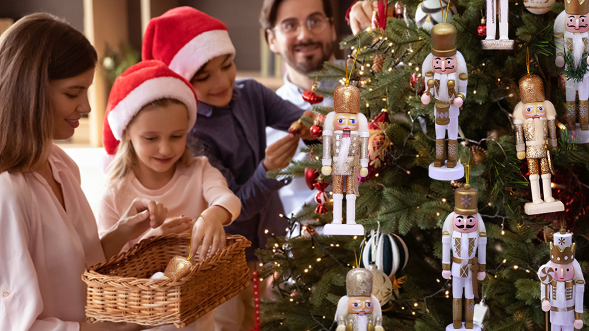 AMOYYT Nutcracker Christmas Ornaments - Set Of 2 Wooden King & Soldier Figures For Tree Decor, Holiday Party Indoor Décor
