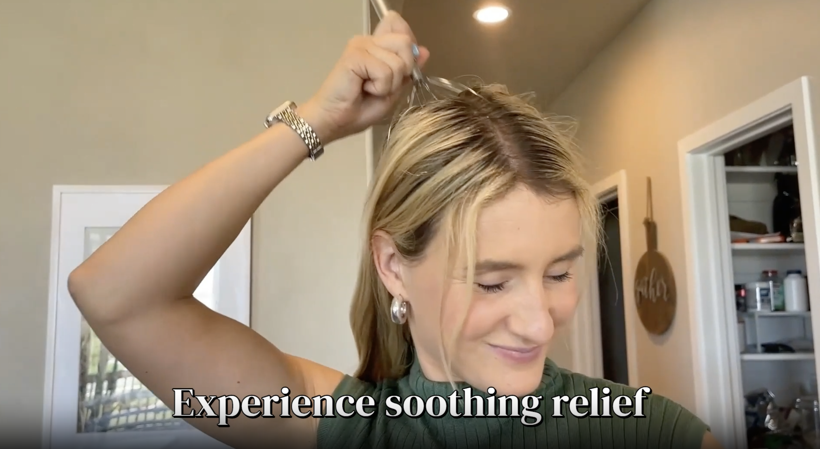 Acusoothe Vibrating Spider Head Massager1 Units : Amazon.co.uk: Health &  Personal Care