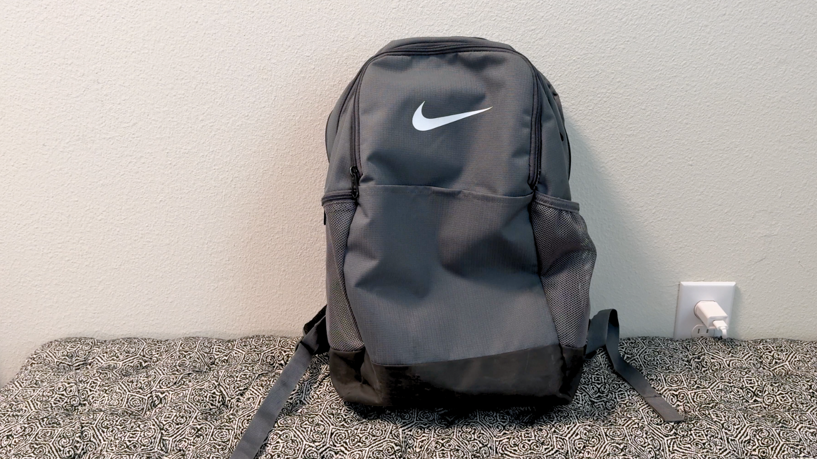 Watch Lots of Space! Nike Backpack on Amazon Live