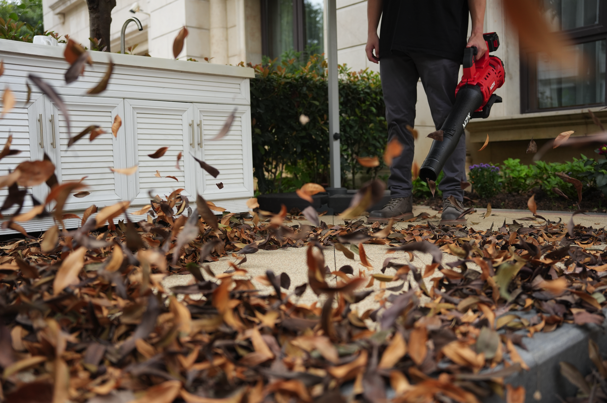 Amazon.com: MZK 20V Brushless Cordless Leaf Blower, 600CFM