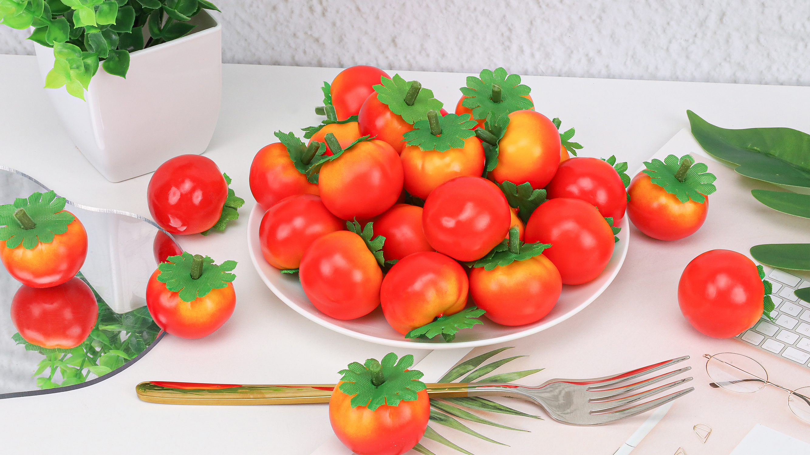 TOMATO 印刷物セット Tomato-Companion-Collection-01