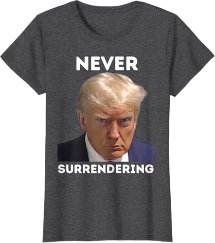 Miniatura 4 de Triumph Never Surrendering - Camiseta Trump Mug Shot, Negro -