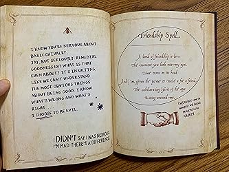 Descendants: Mal's Spell Book by Disney Books