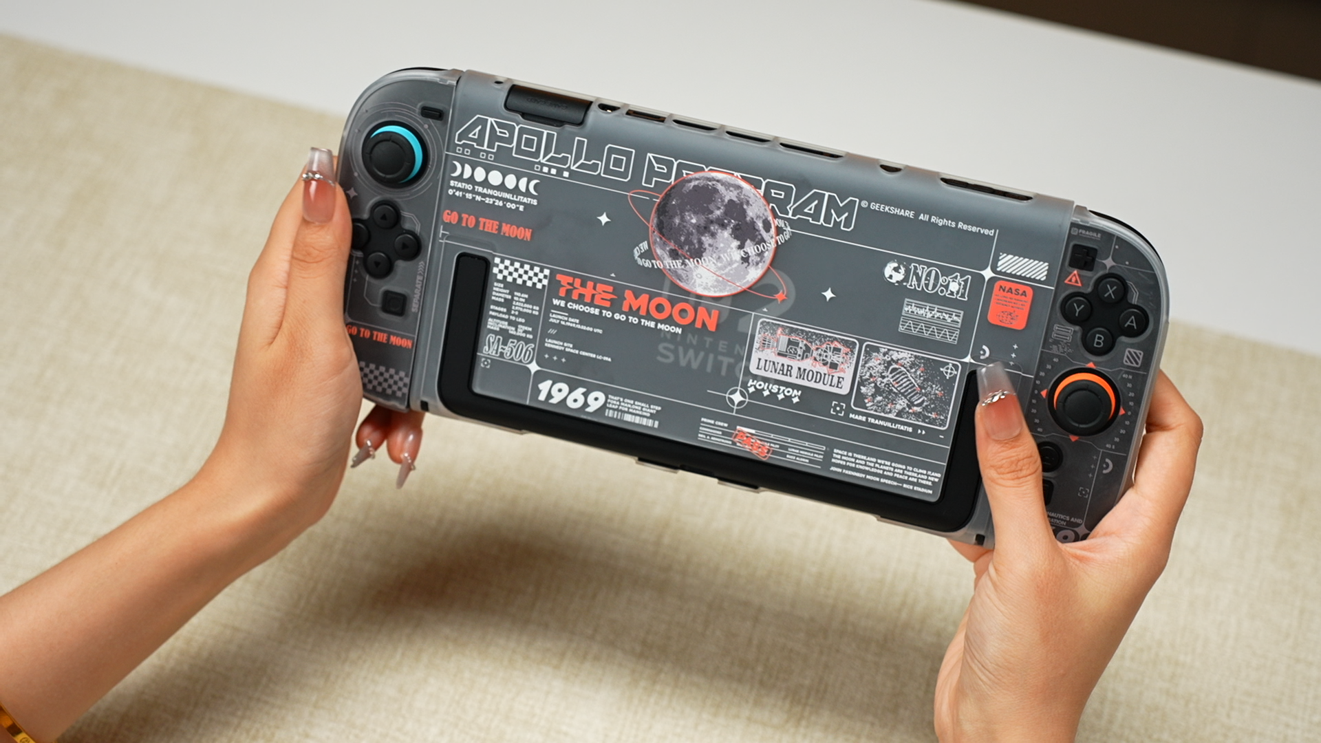 To the Moon Switch 新品未開封 プロテクター付き Amazon.com: GeekShare Hard Case Compatible with Nintendo Switch 2