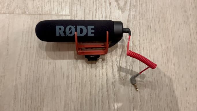 ほぼ新品 RØDE VIDEOMIC GO II HELIX Amazon.com: RØDE VideoMic GO II Helix | Ultra-Compact On