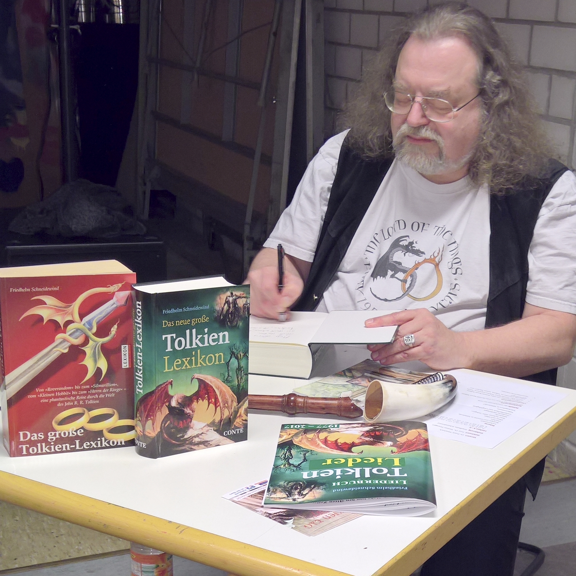 Friedhelm Schneidewind