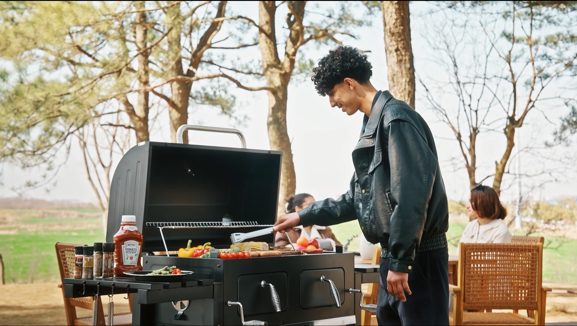 Amazon.com: Captiva Designs Extra Large Charcoal BBQ Grill with