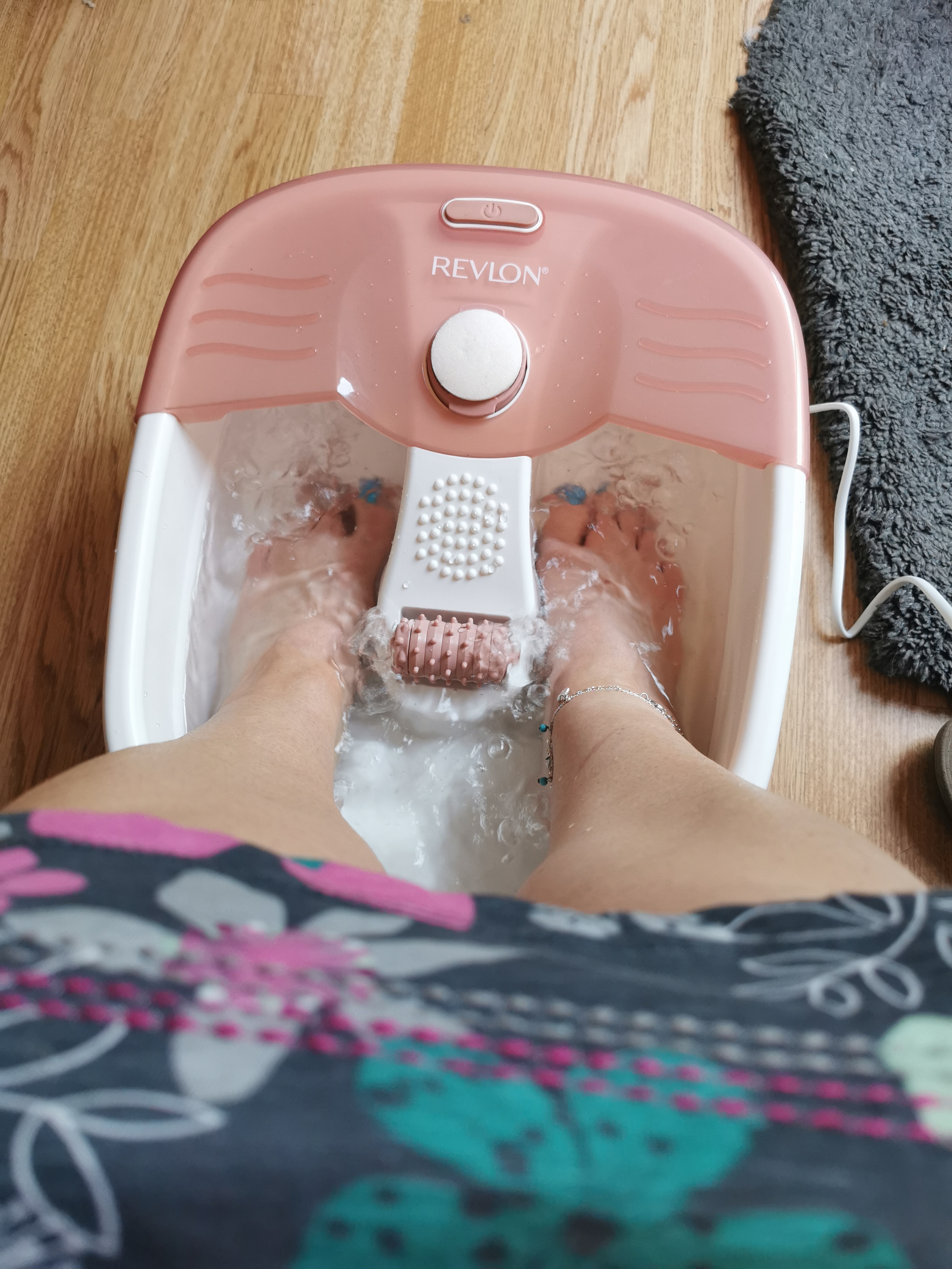 Revlon Pediprep Spa Sprudelfußbad – Mit Massage, Bimsstein Und Pediküre-Set