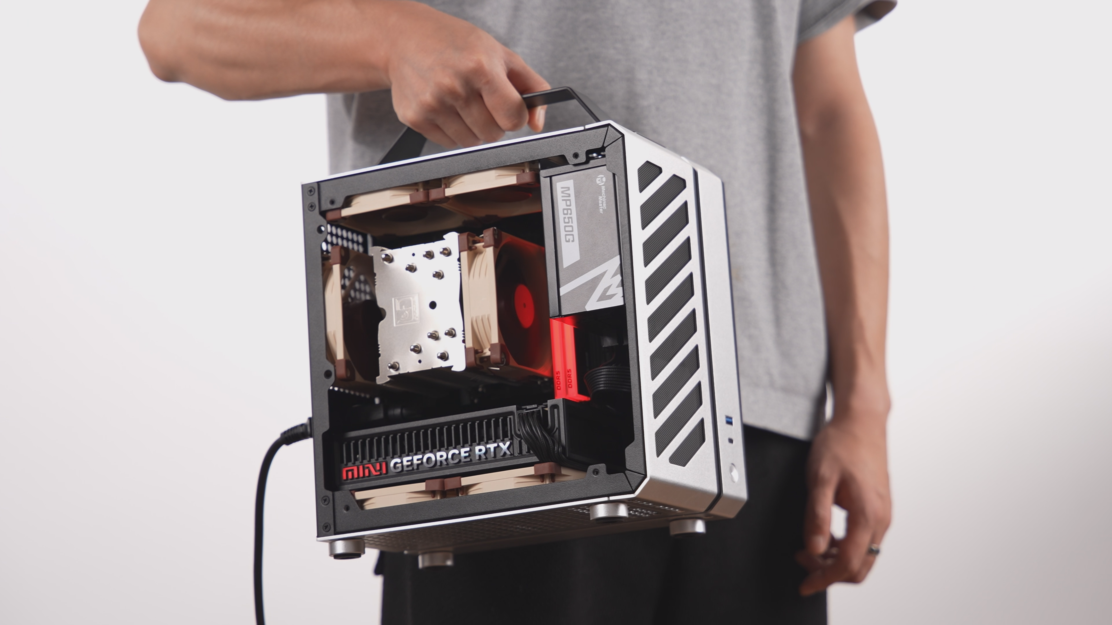 Amazon.com: Mechanic Master C24 Mini ITX PC Case with Handle