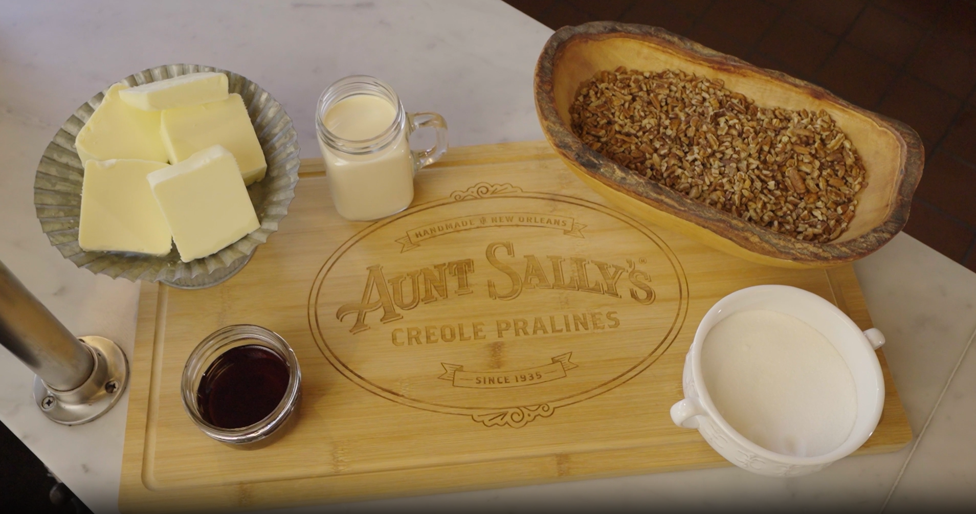 Amazon.com: Aunt Sally's Creamy Assorted Pralines- 12 count box