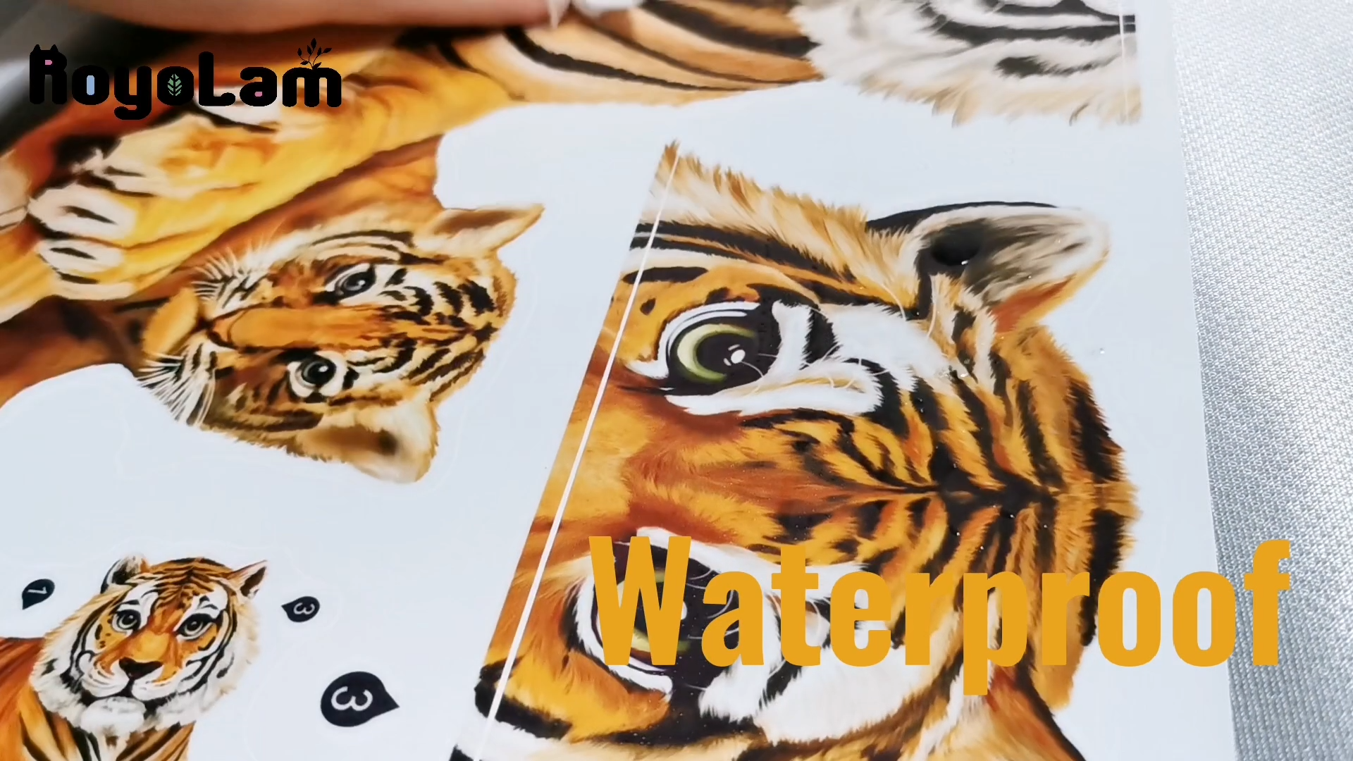 Vinilo decorativo tigre madre con sus cachorros para pared miniatura 7