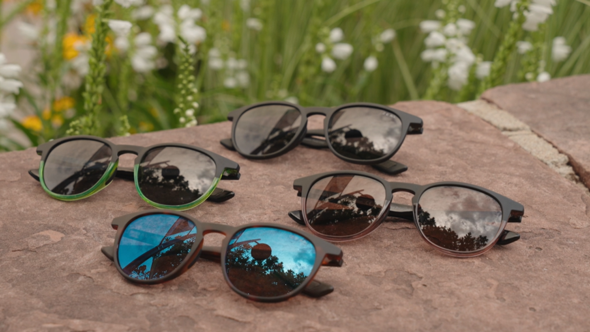 ジュネル Amazon.com: Zeal Optics Juno Plant-based Round Polarized
