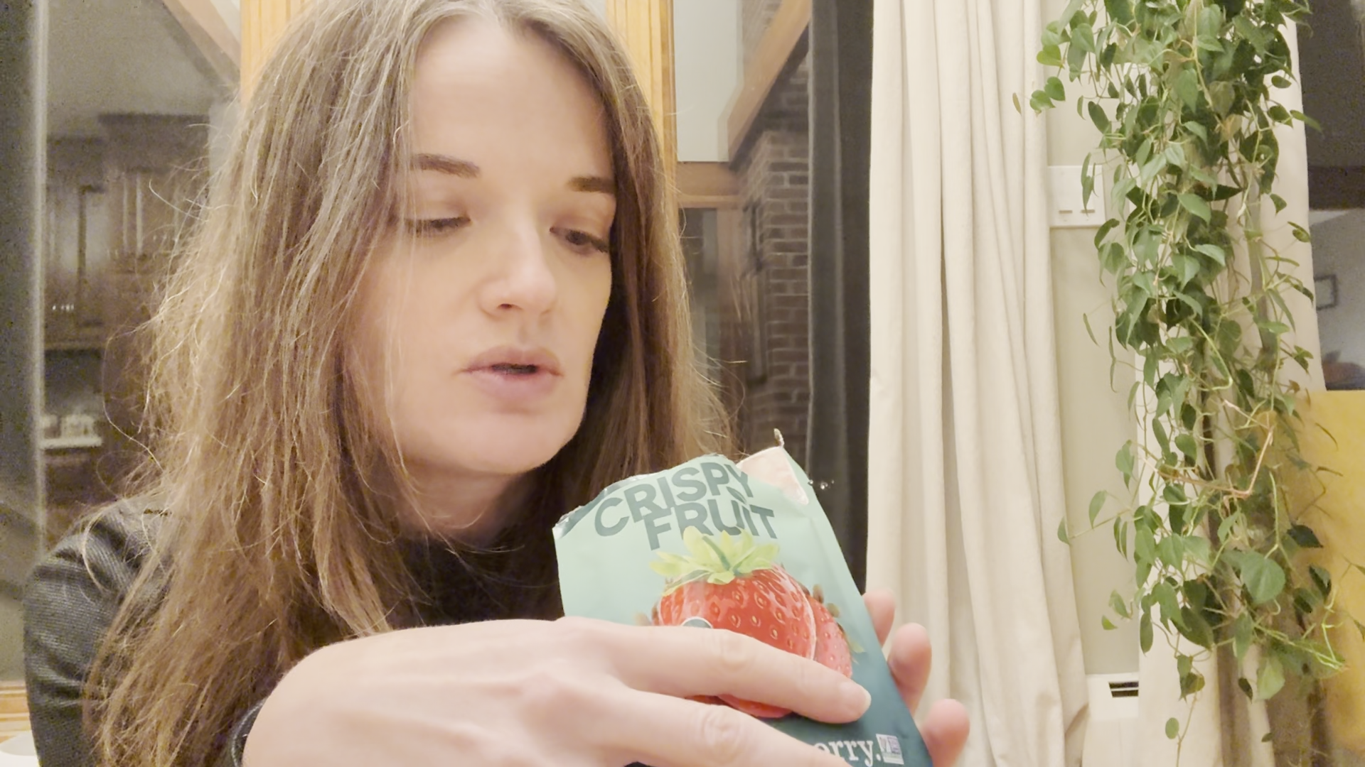 Watch Crispy Green Strawberry Freeze-Dried Fruit Review on Amazon Live